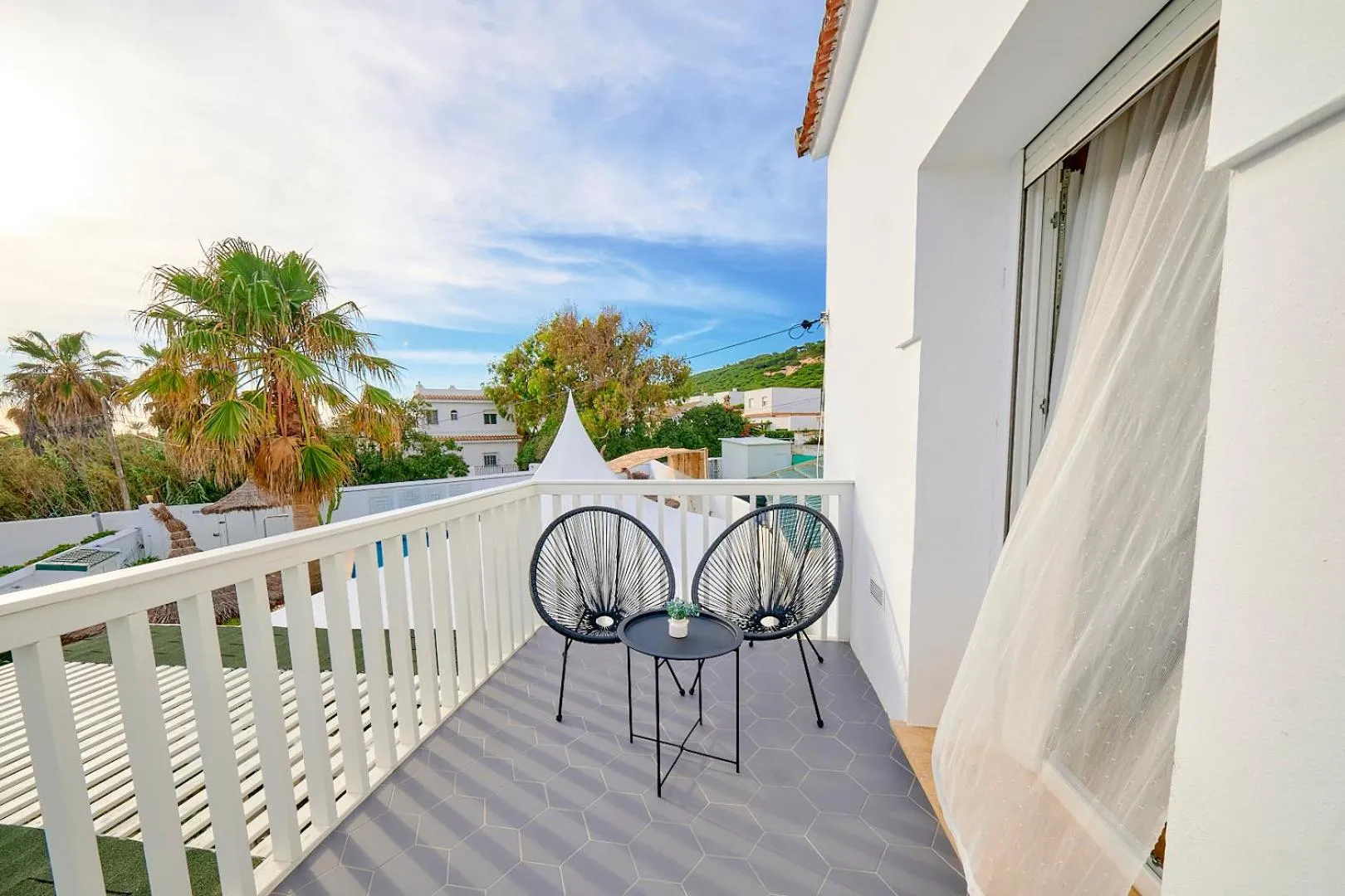 Balcony/Terrace in Labreña Hotel