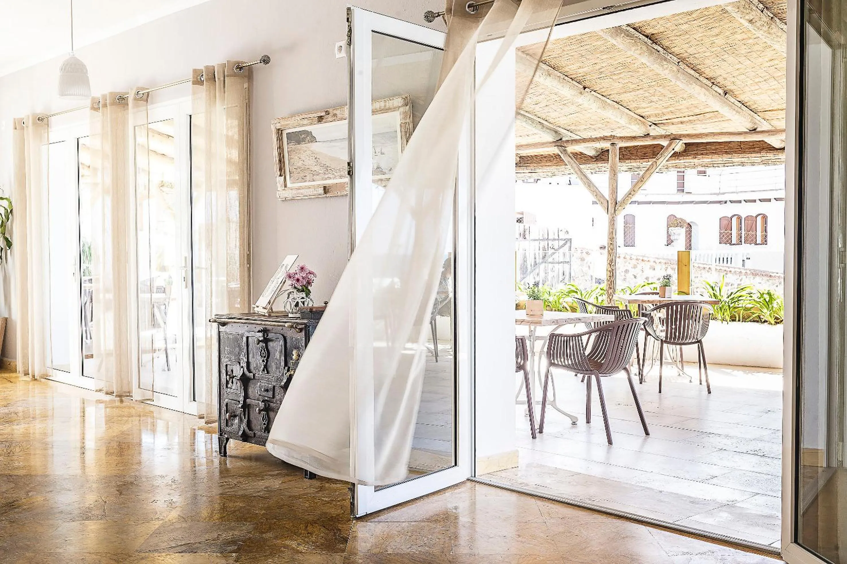 Balcony/Terrace in Labreña Hotel