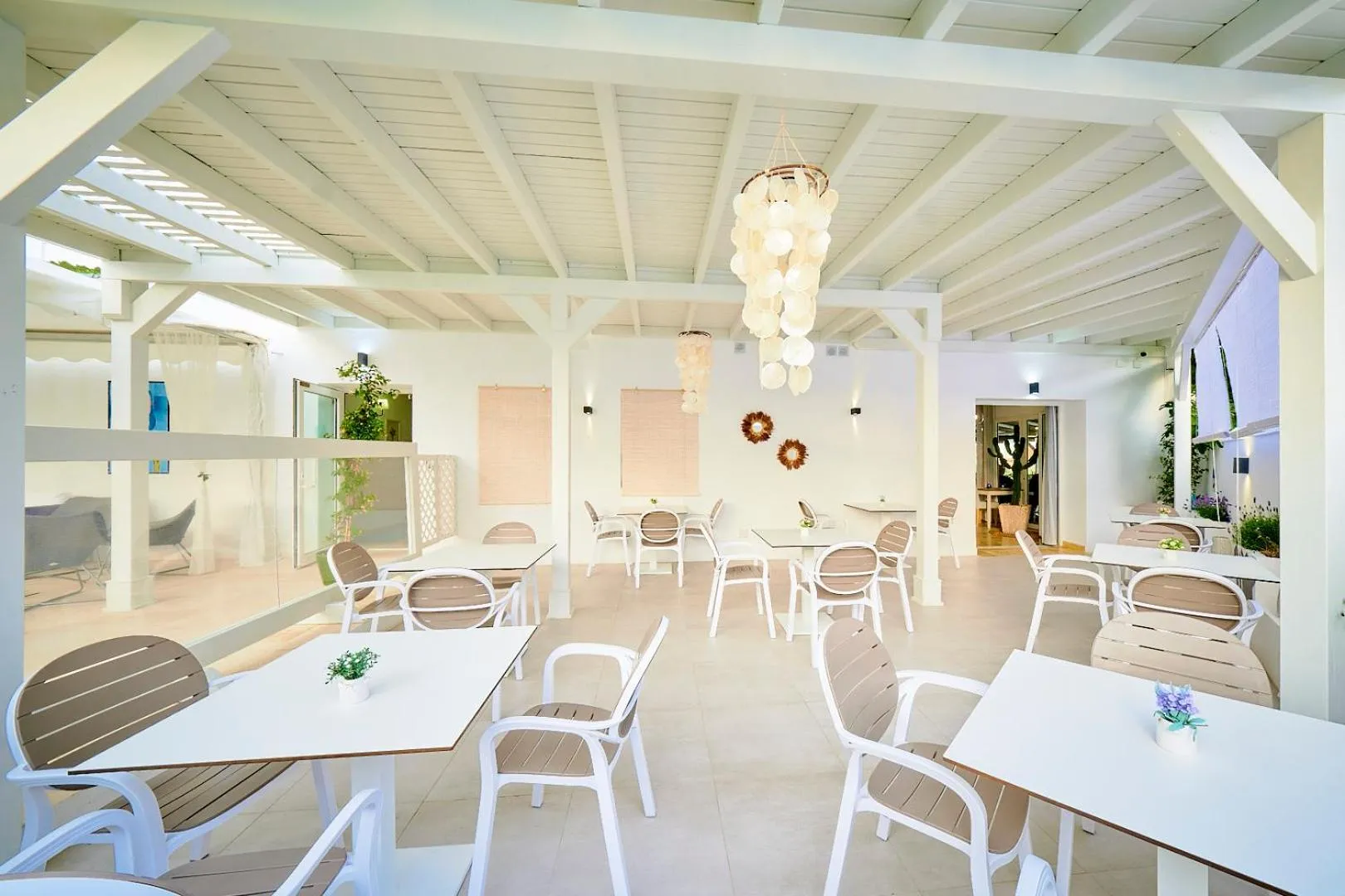 Swimming pool in Labreña Hotel