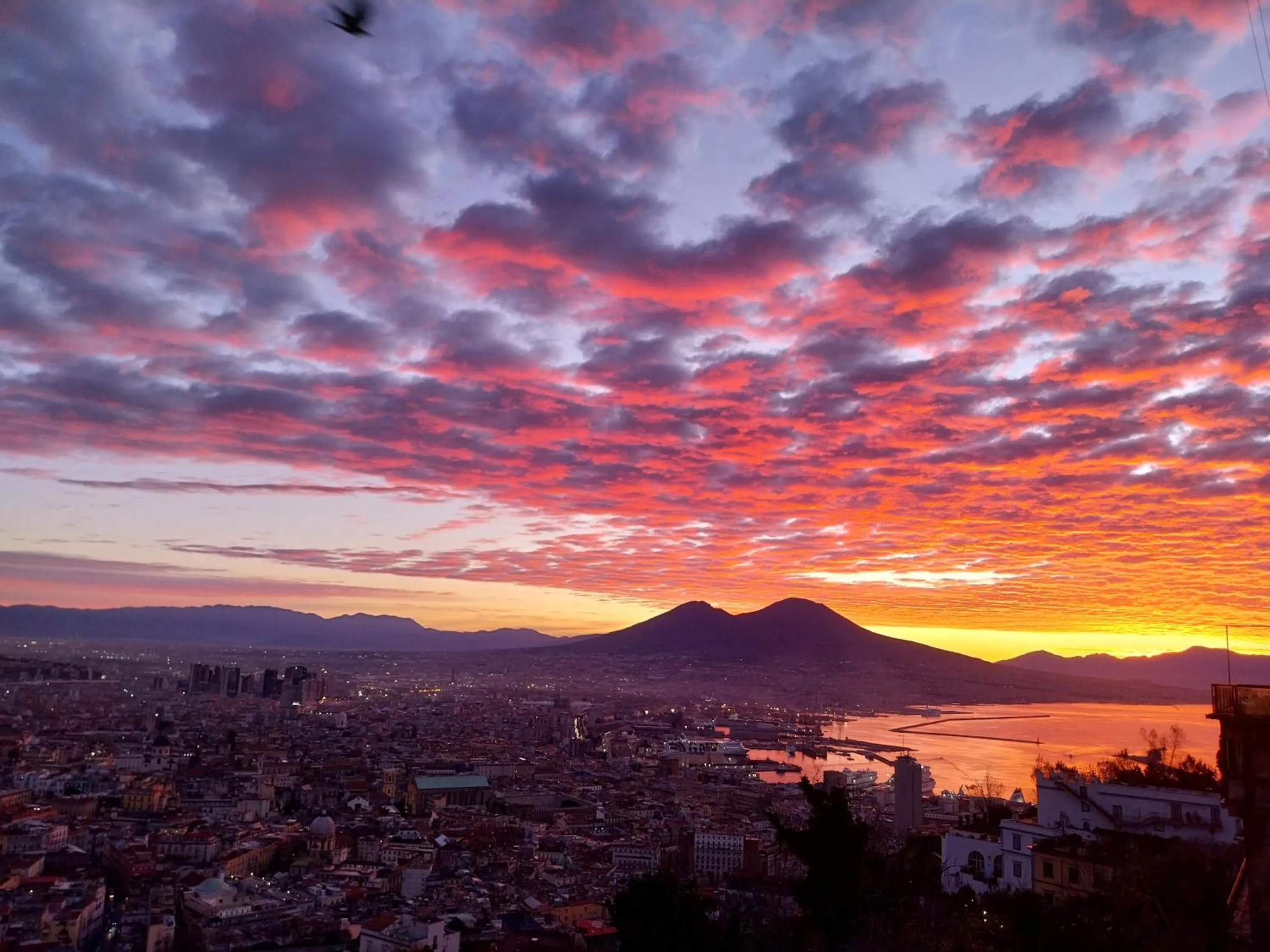 Property building in L'Atelier Vedi Napoli ai tuoi piedi