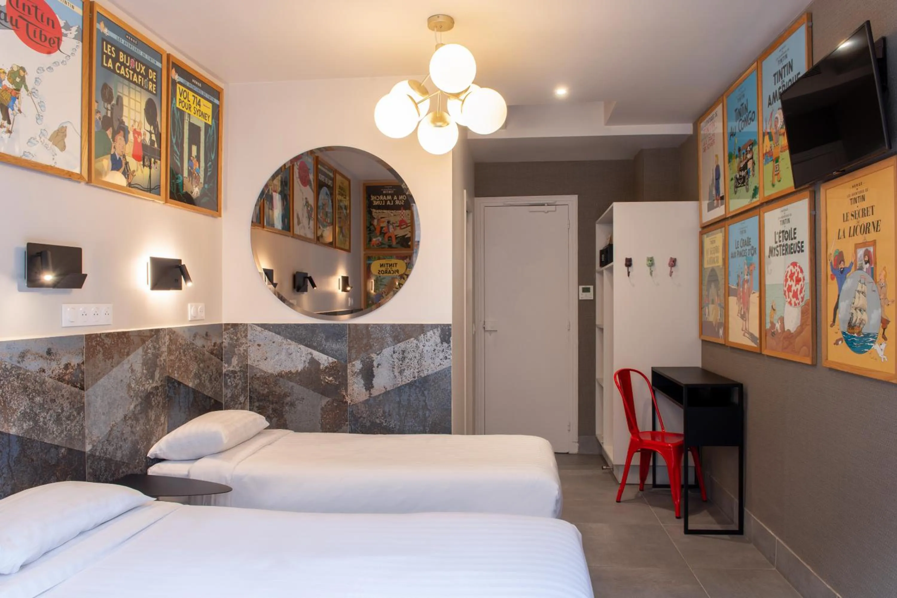 Bed in Hôtel de Roubaix