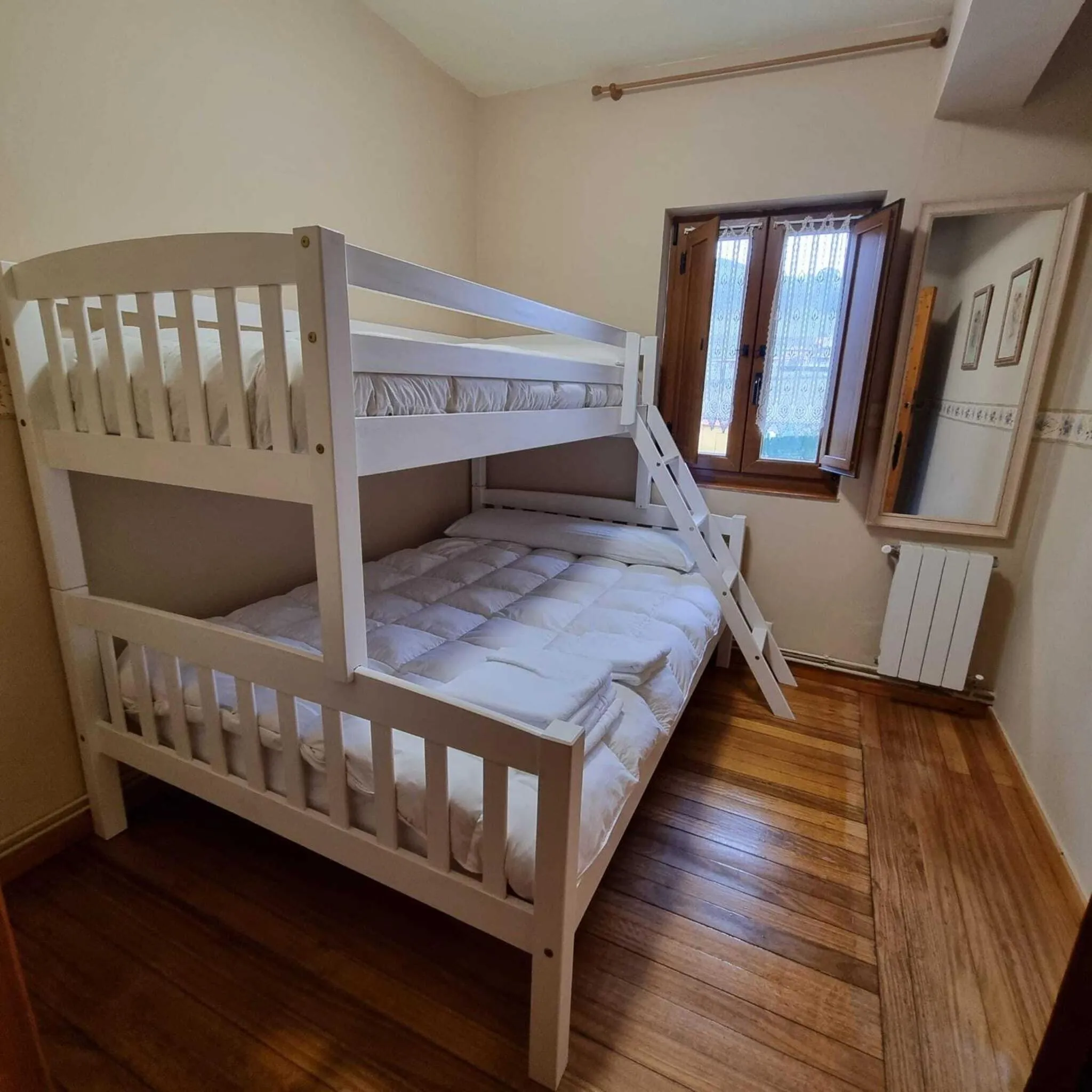 Other, Bed in Apartamentos La Gloria