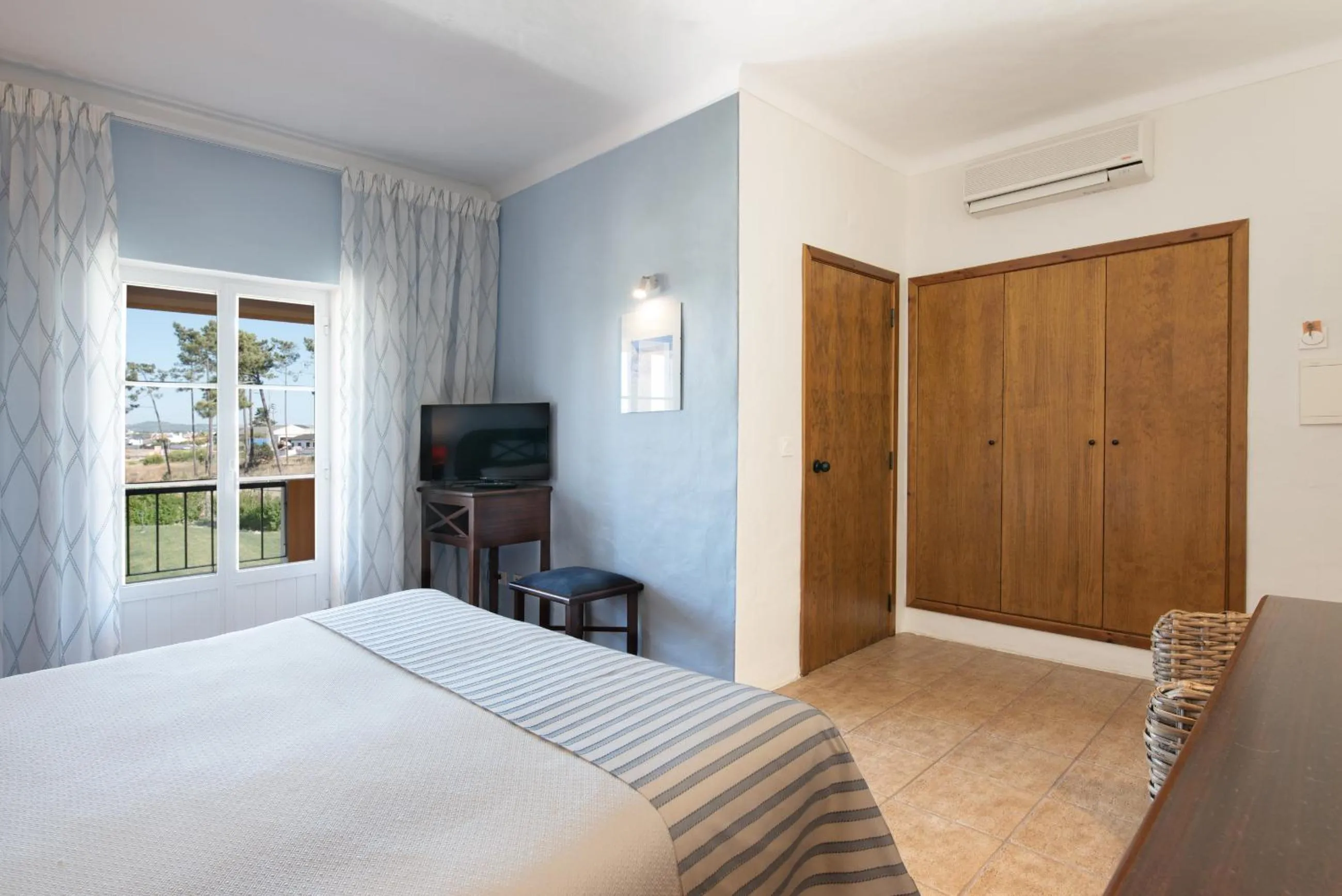Bedroom, Bed in Hotel Rural Monte da Leziria
