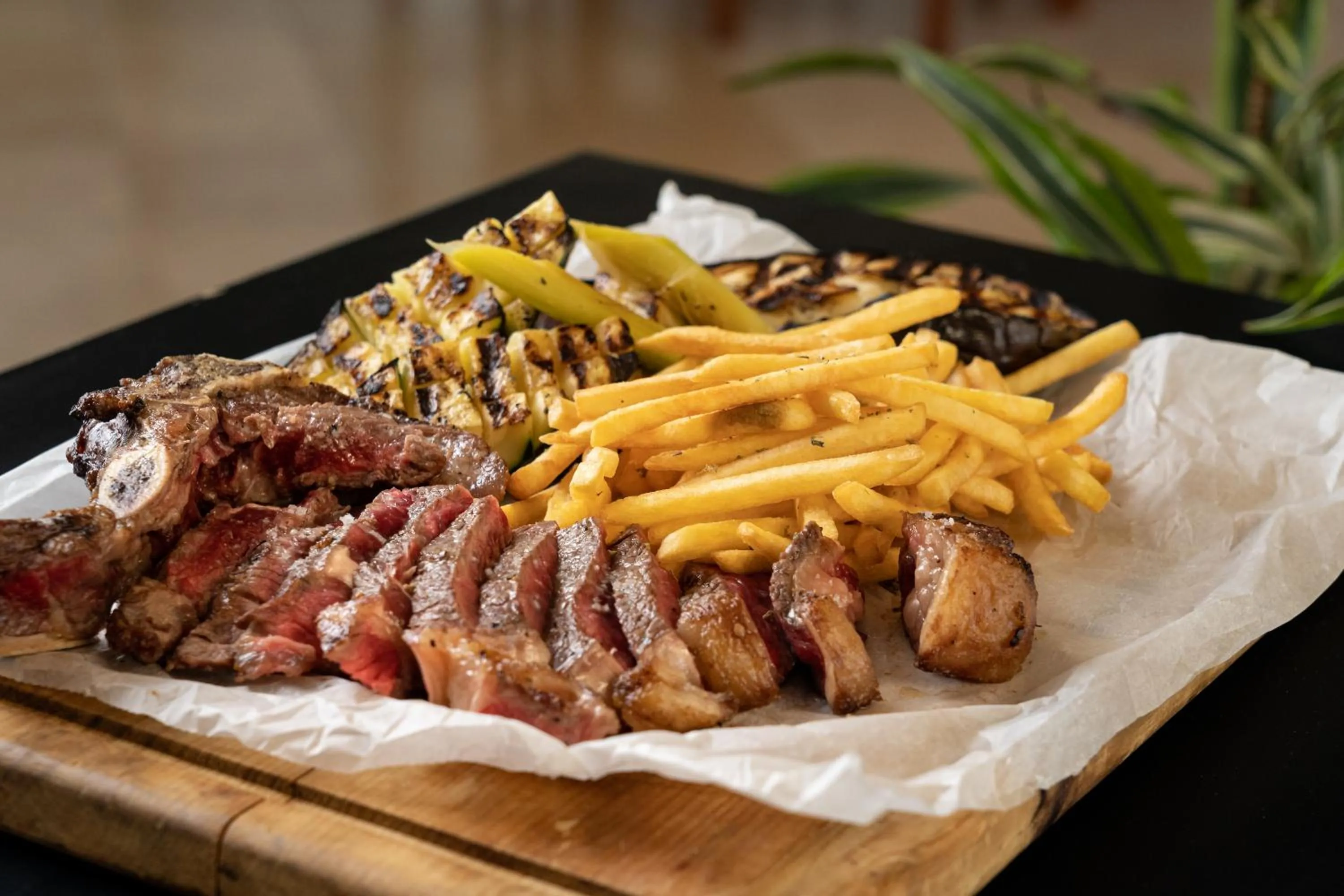 Food in VILA PARK Nature & Business Hotel