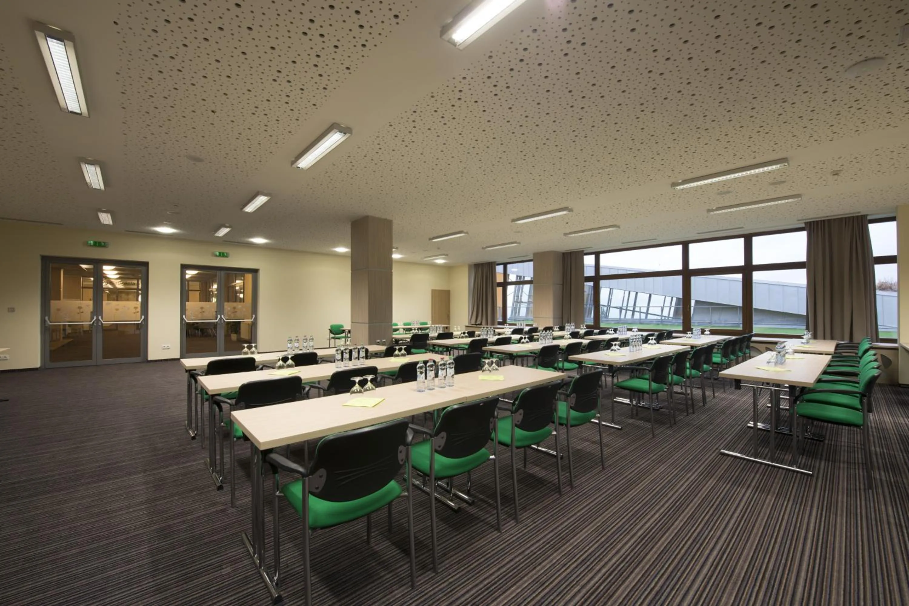 Business facilities in Hotel SOREA TRIGAN