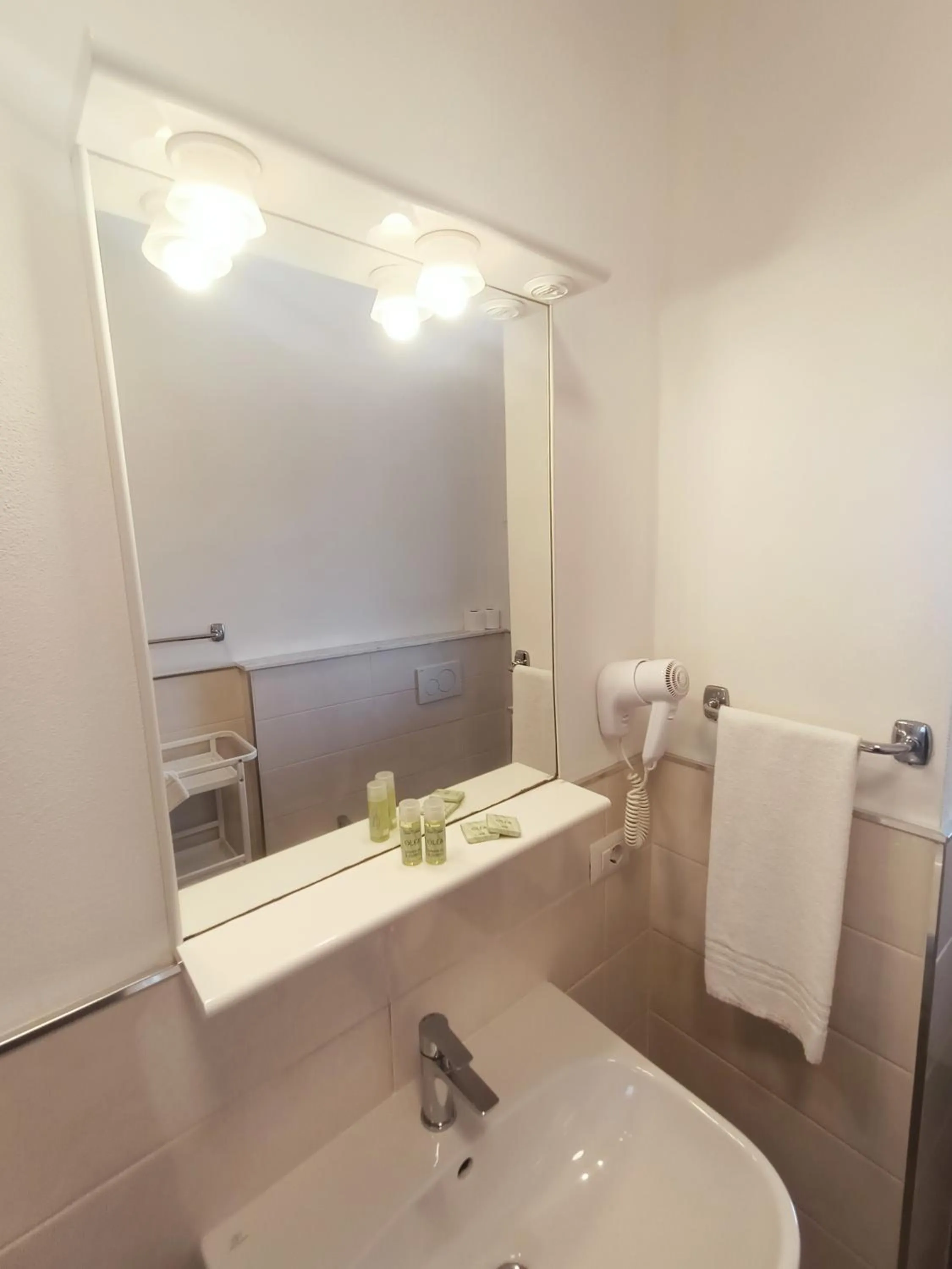 Bathroom in Residence La Meridiana