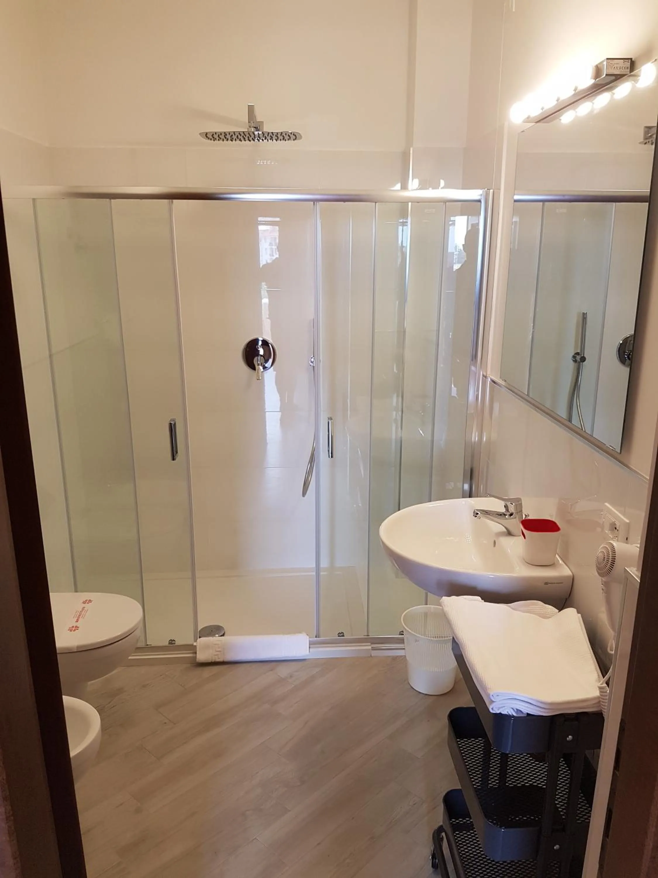 Shower in Residence La Meridiana