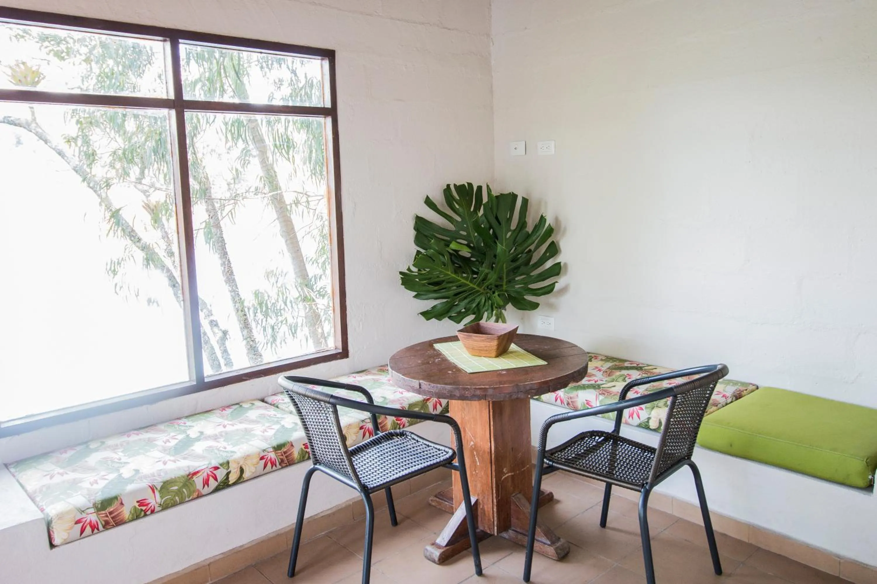 Living room in Ecolodge Bahia del Peñón