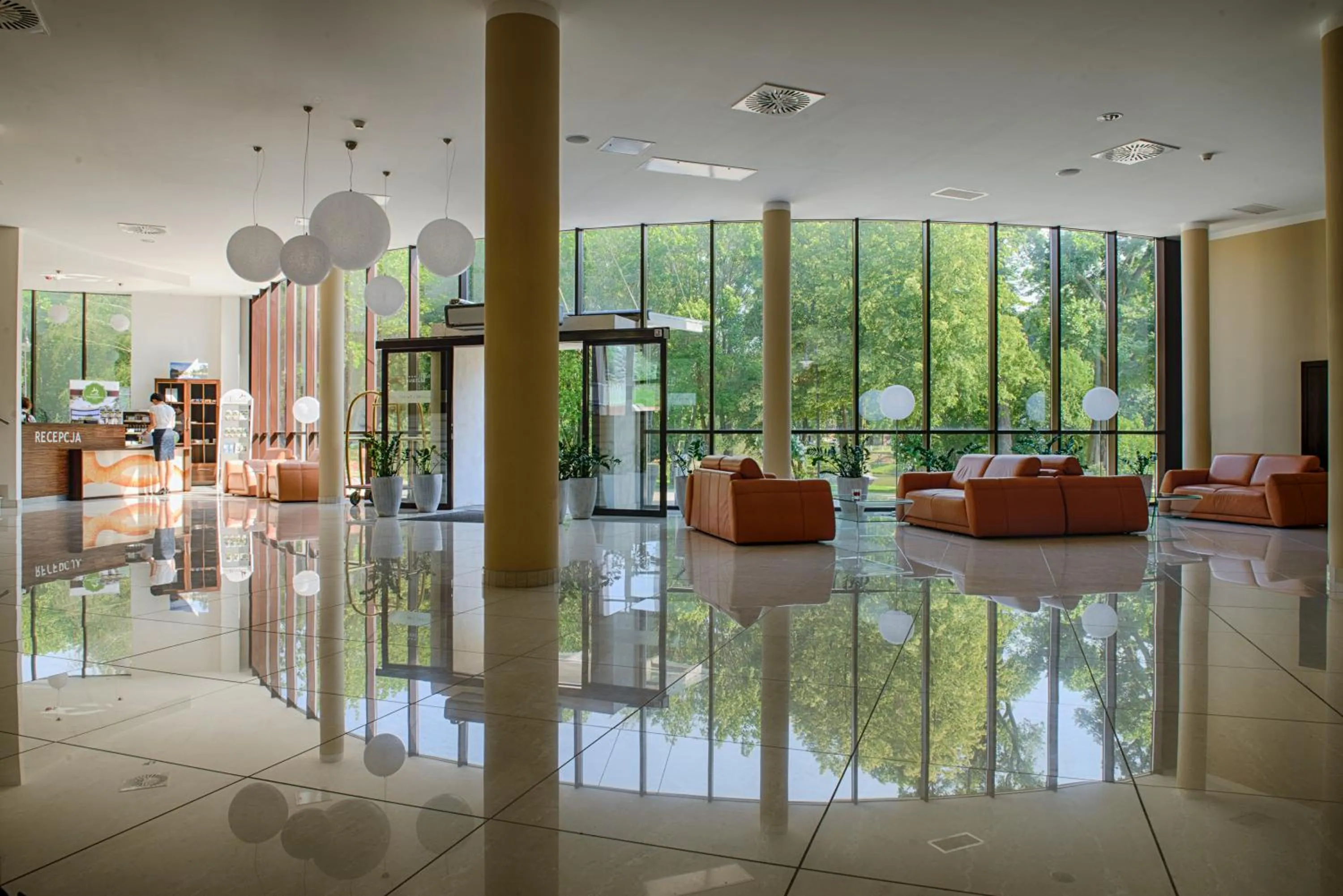 Lobby or reception in Hotel Trzebnica