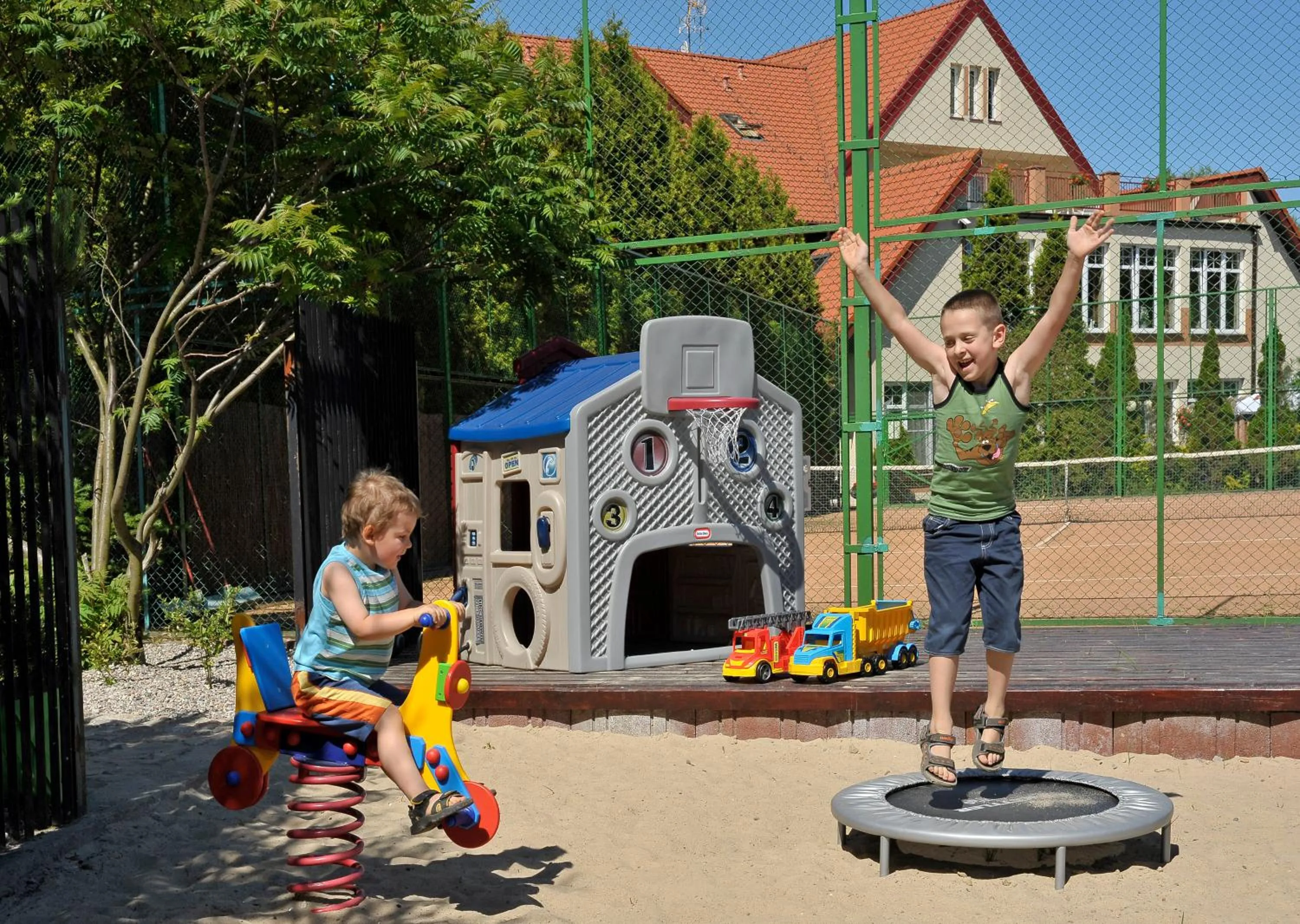 Children play ground in Kormoran Medispa