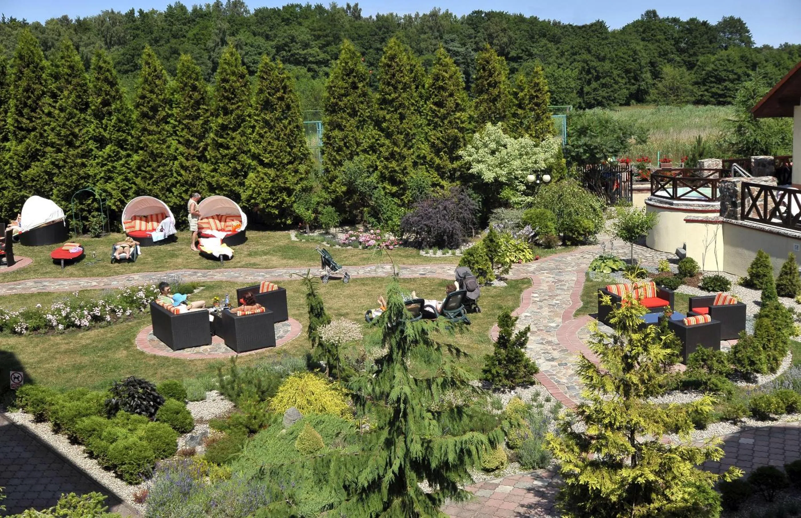 Garden in Kormoran Medispa