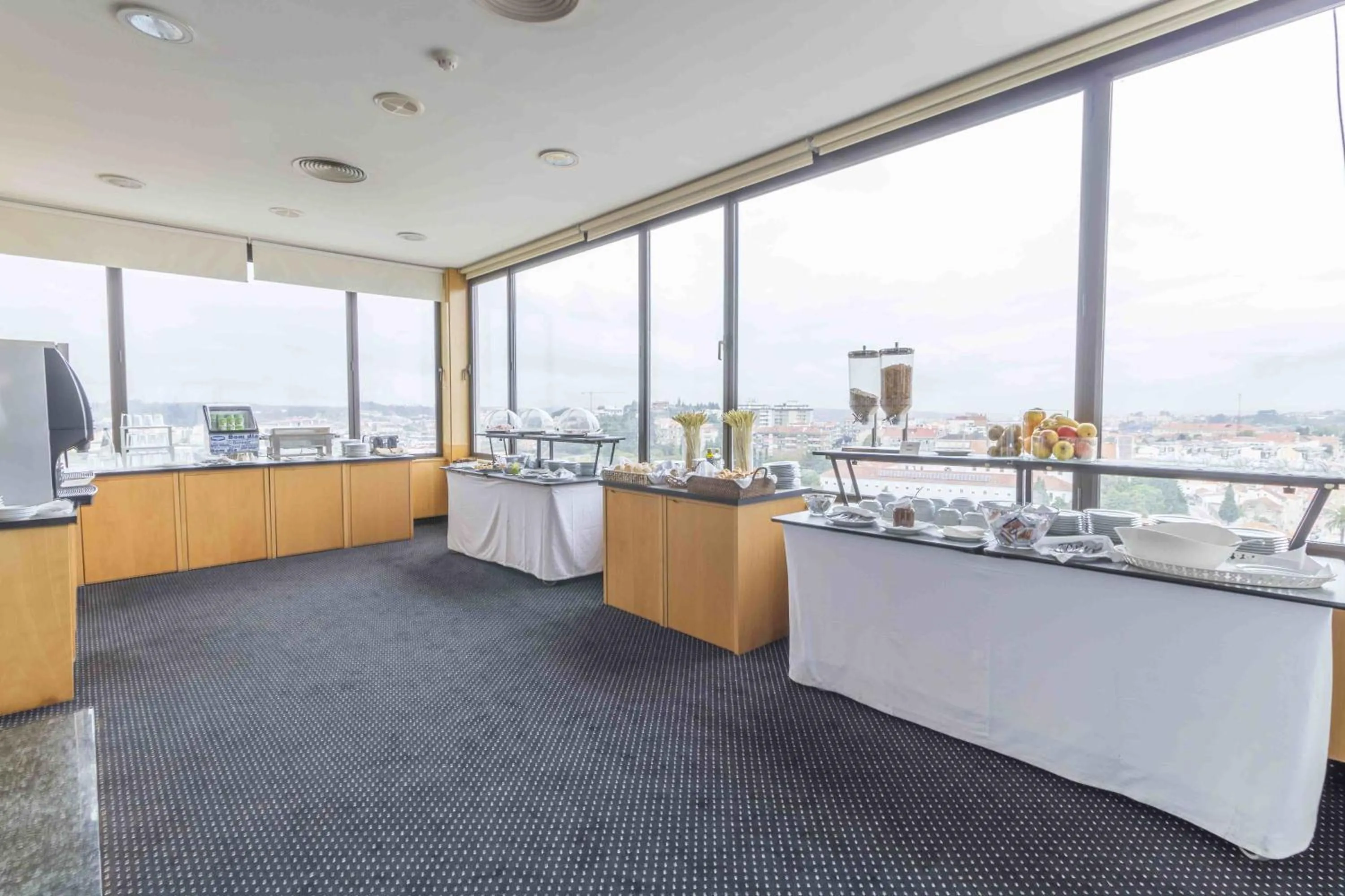 Dining area in Hotel Eurosol Leiria & Jardim