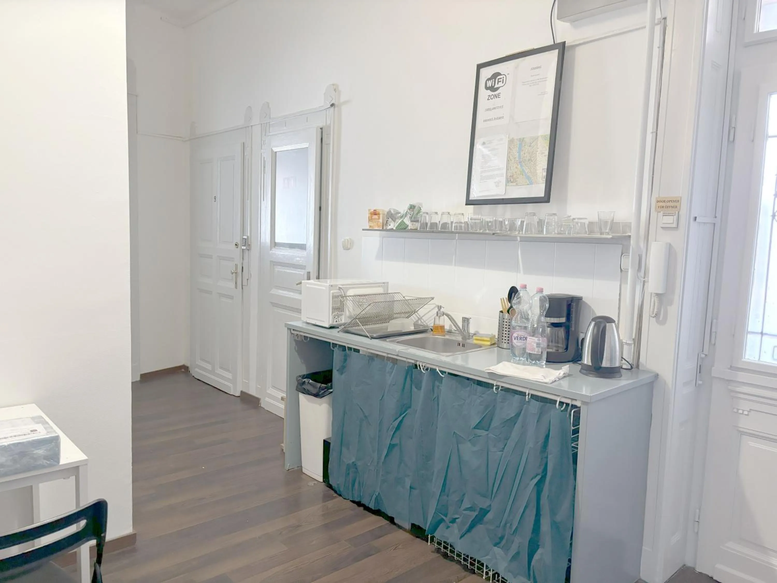 Communal kitchen in Artist Guest House