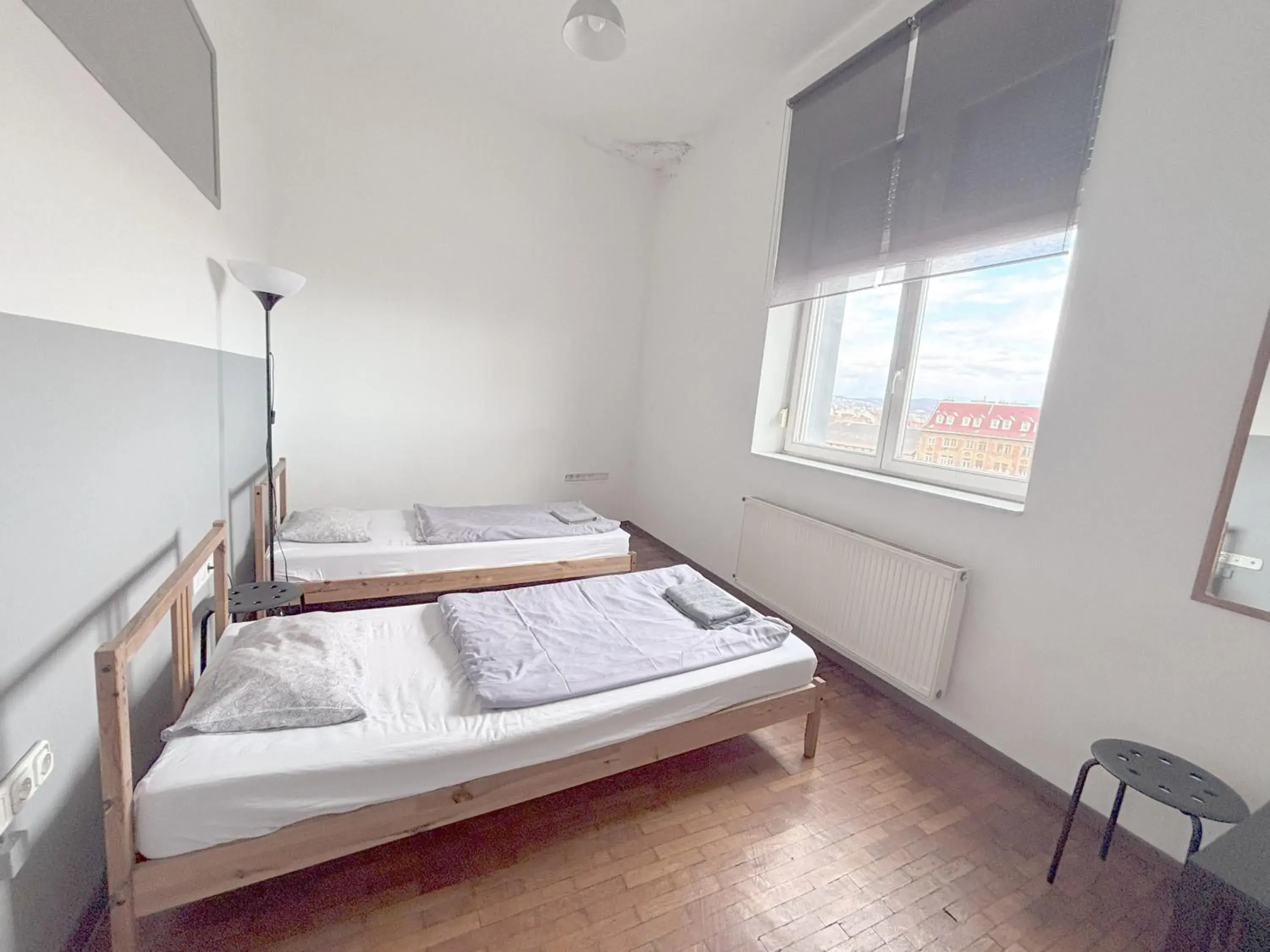 Twin Room with City View in Artist Guest House Twin Room with City View in Artist Guest House