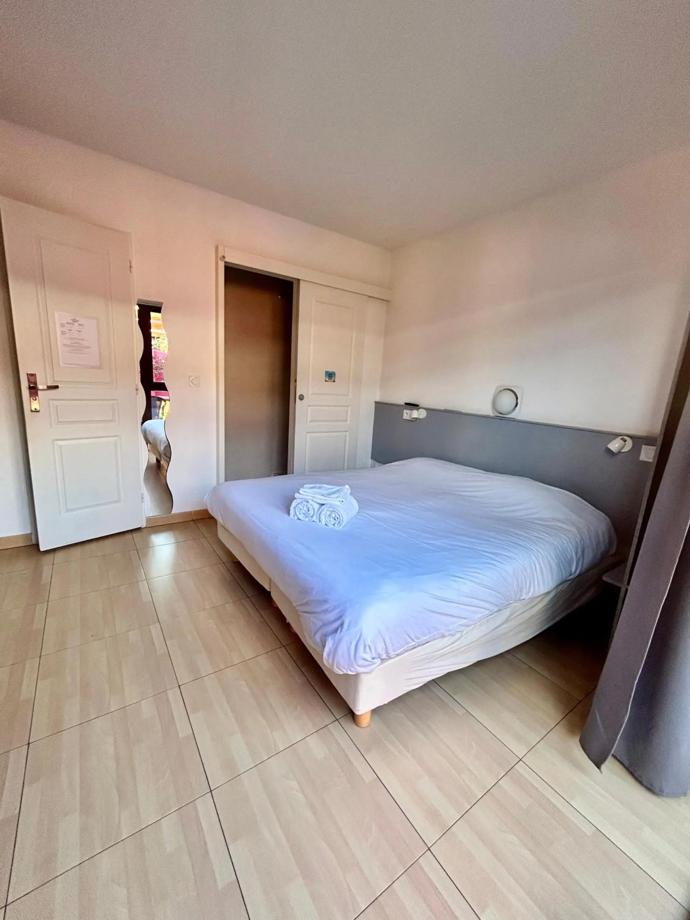 Bed in Hôtel Acajou