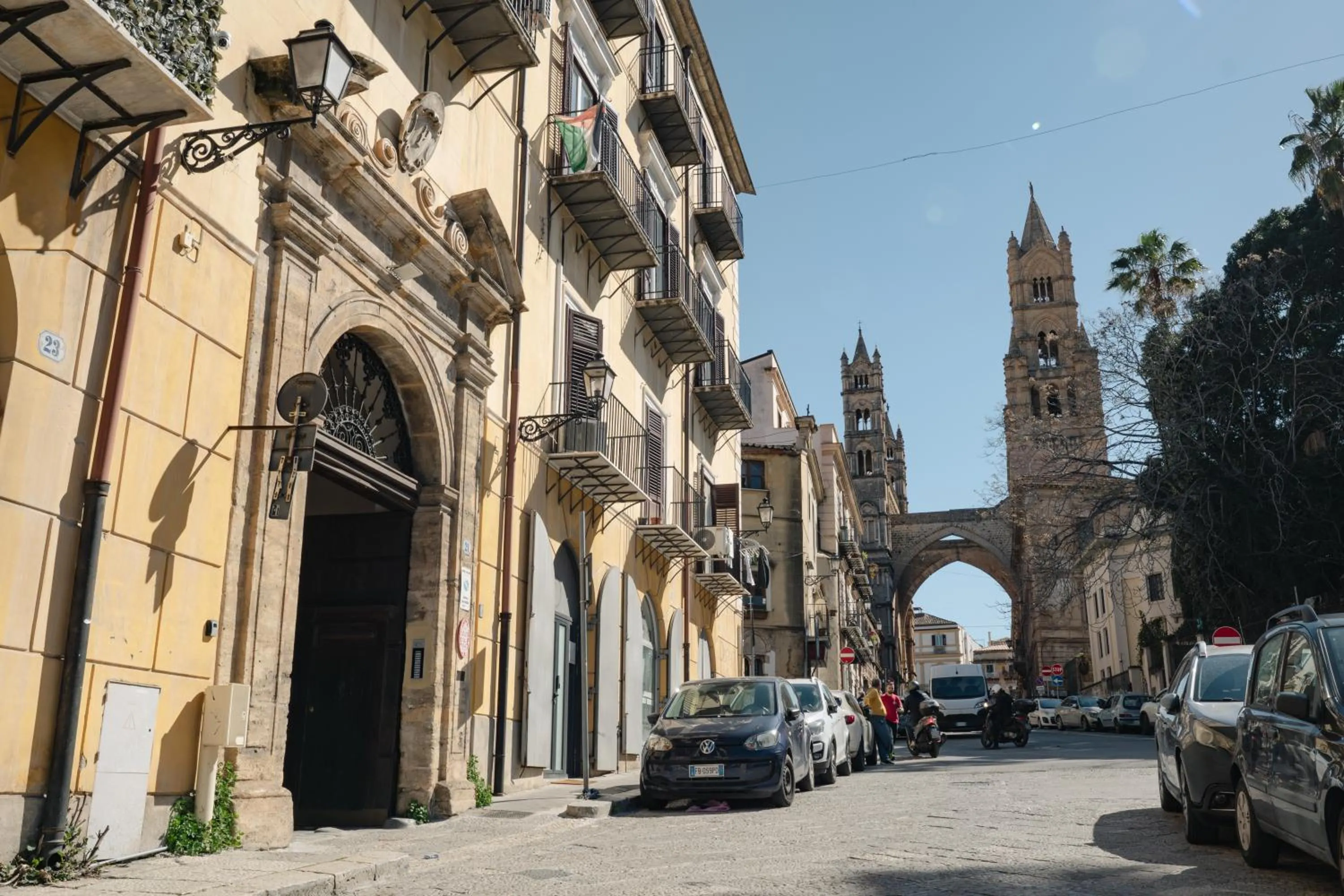 Day in B&B Matteo Bonello - Fianco Cattedrale