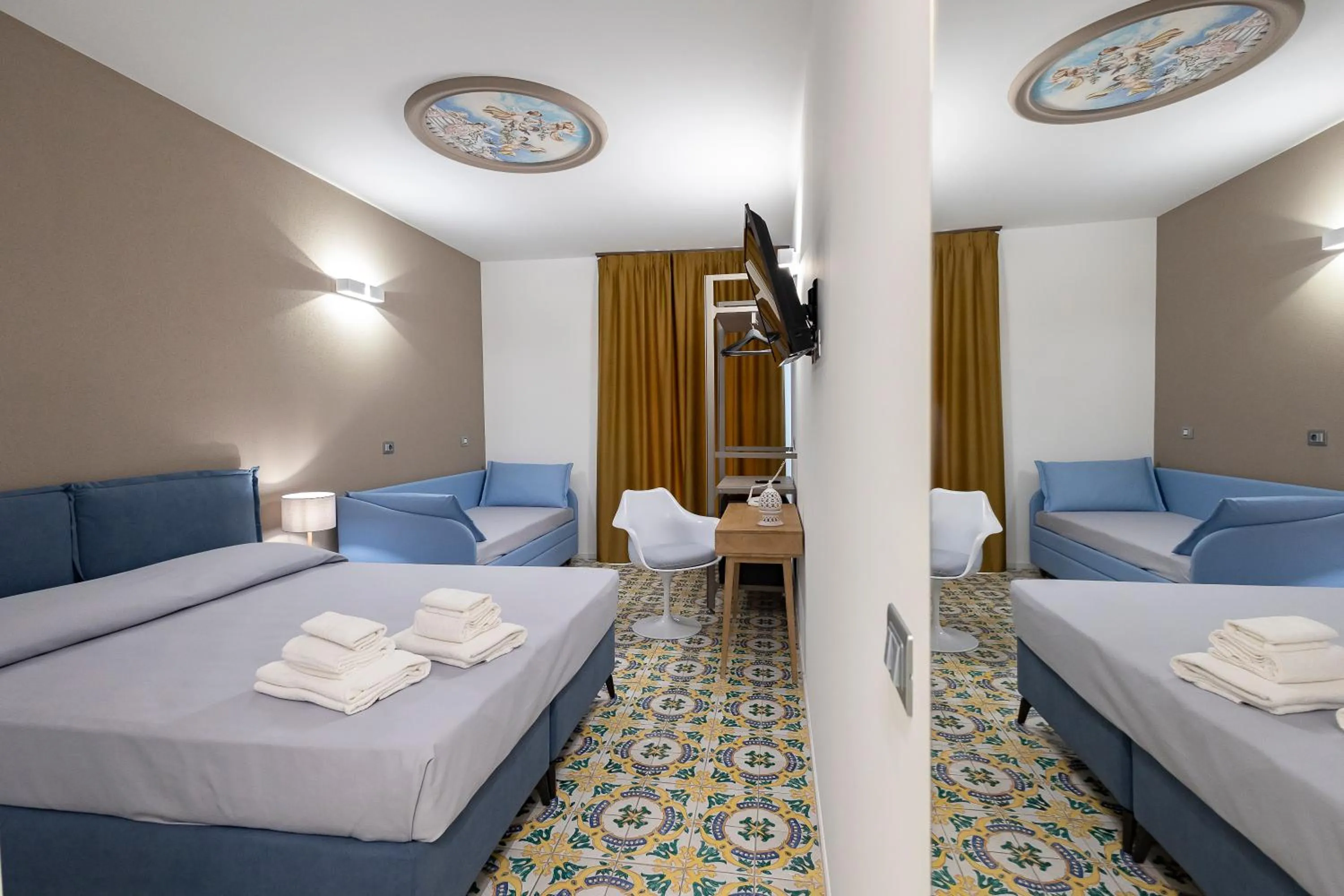 Bedroom, Bed in Hotel Vento del Sud