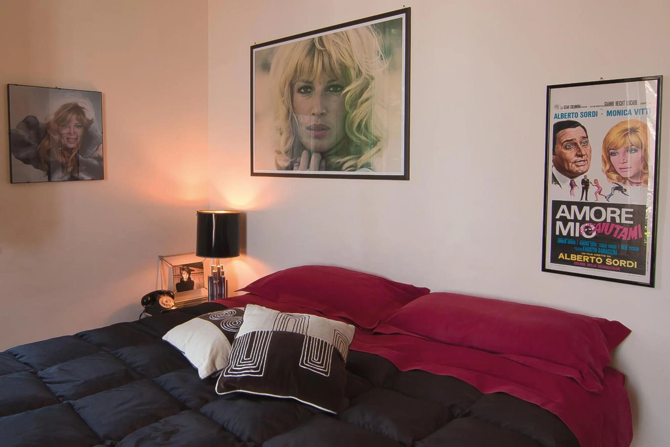 Photo of the whole room in Il Boom B&B