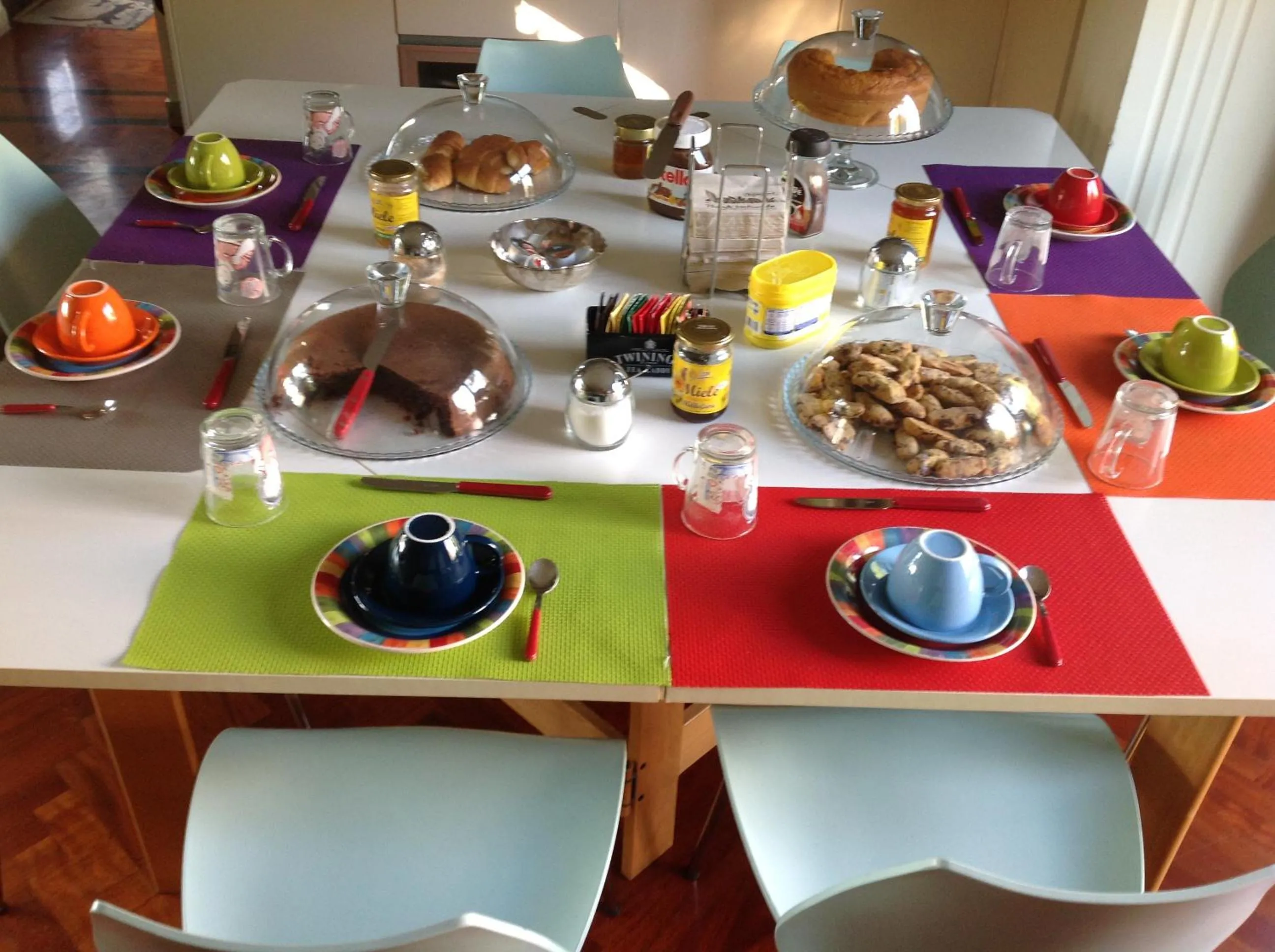 Restaurant/Places to Eat in Il Boom B&B