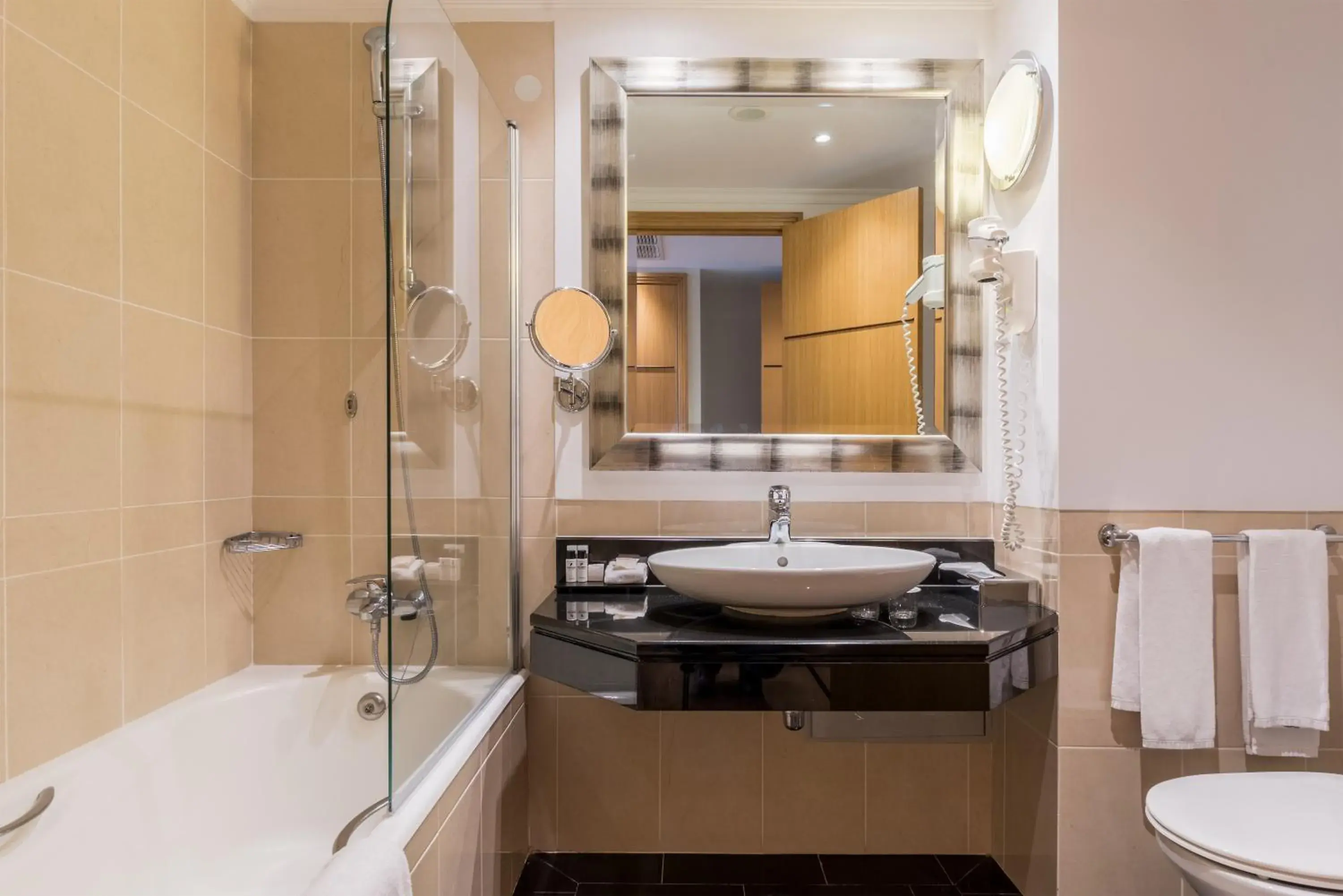 Twin Room in Pestana Grand Ocean Resort Hotel Twin Room in Pestana Grand Ocean Resort Hotel