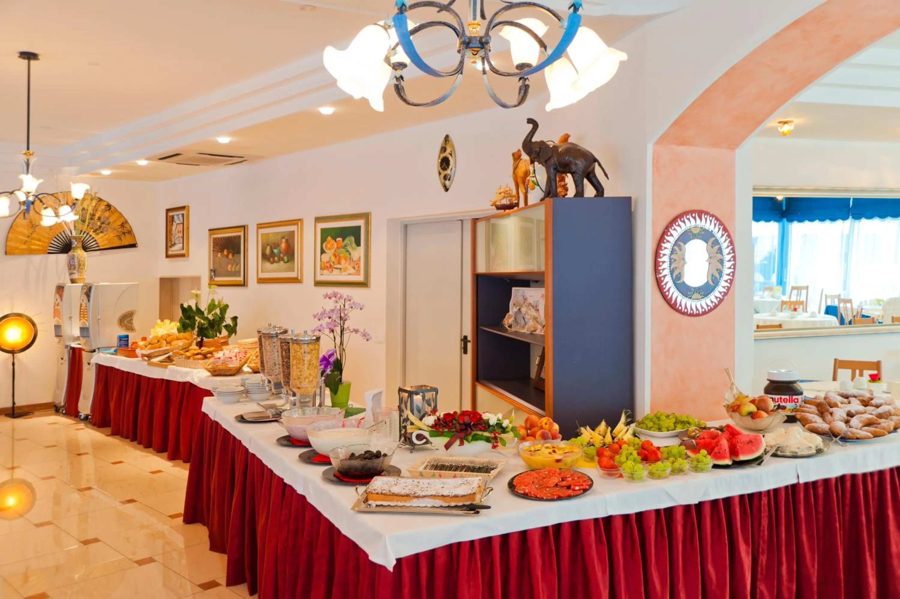 Restaurant/places to eat in Hotel Gimm