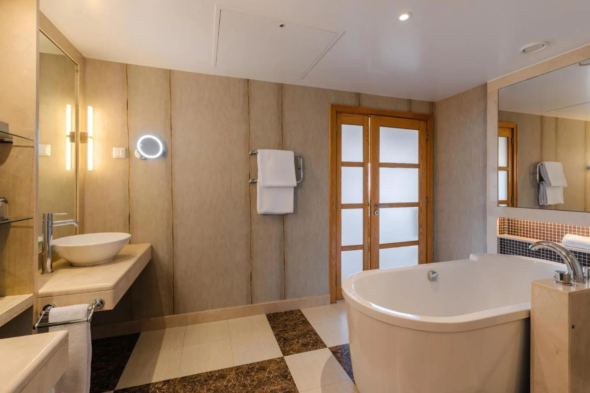 Toilet in Pestana Carlton Madeira Ocean Resort Hotel