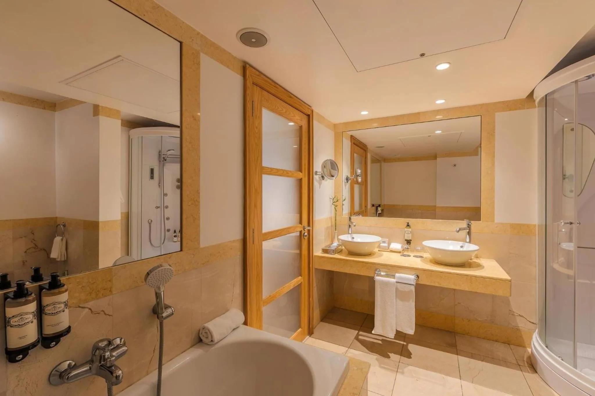 Toilet in Pestana Carlton Madeira Ocean Resort Hotel