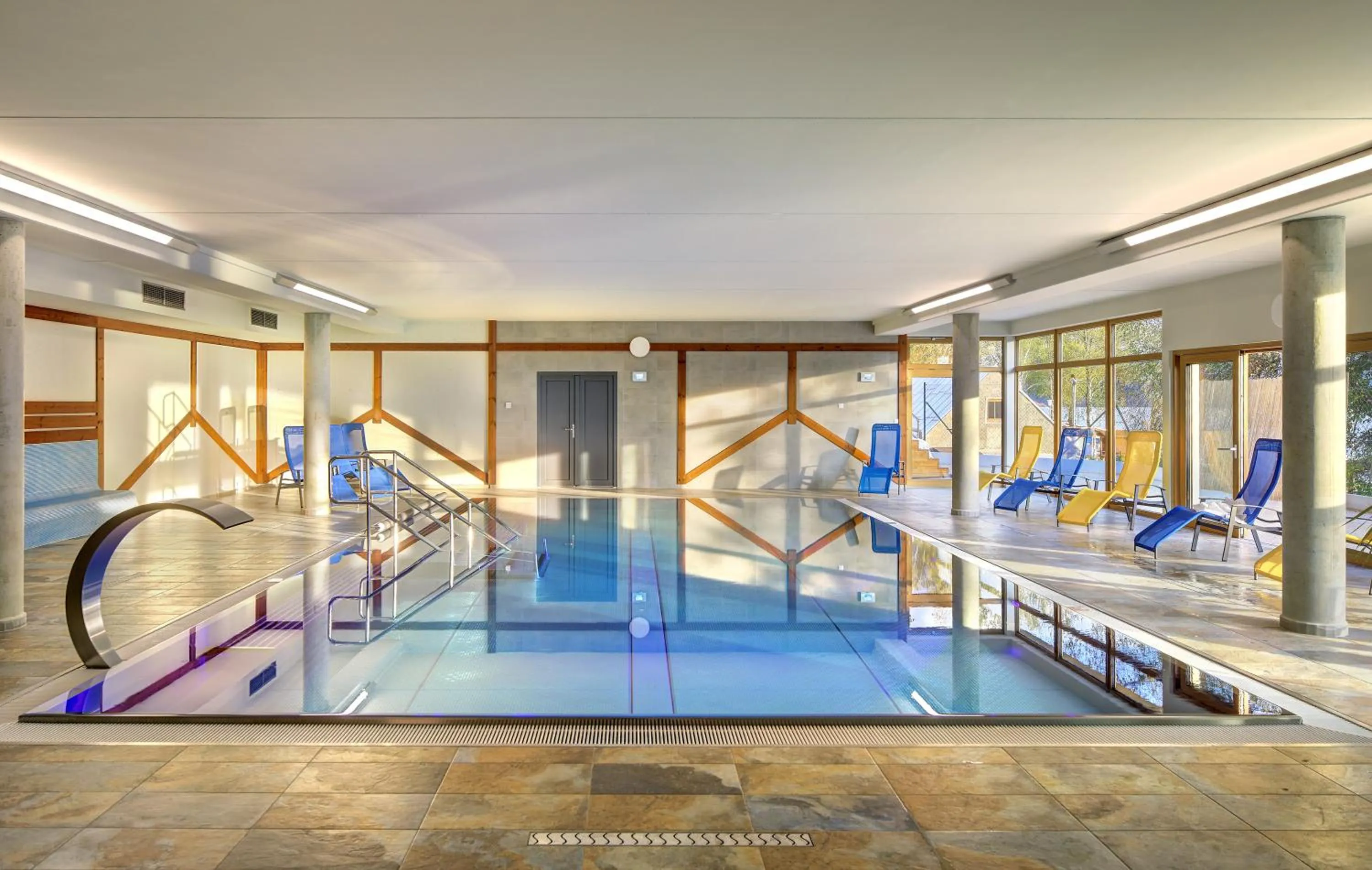 Swimming pool in Hotel Resort Relax