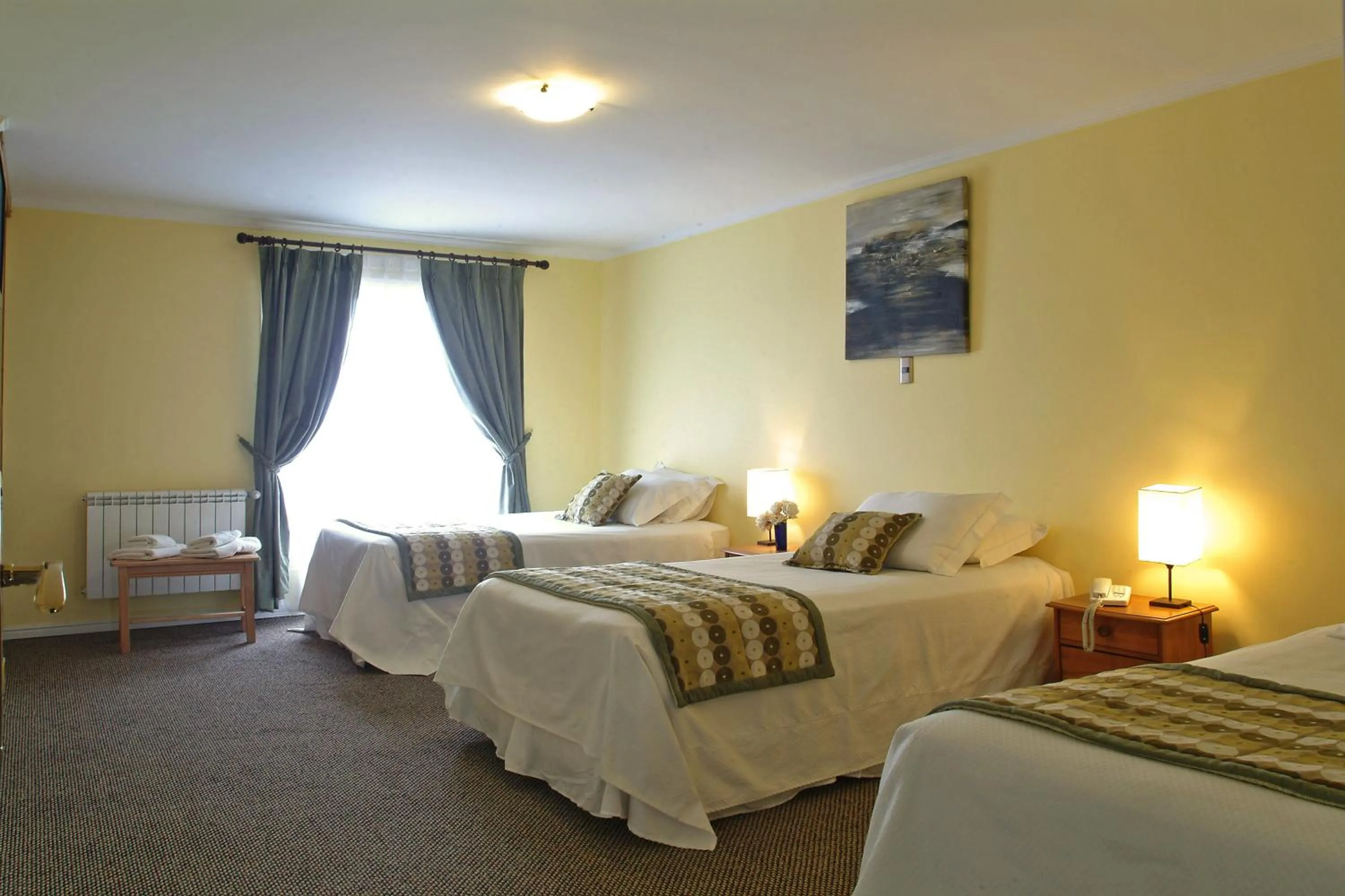 Bedroom, Bed in Hotel Carpa Manzano