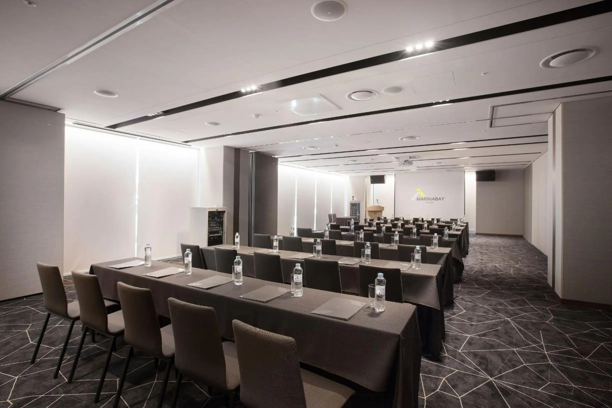 Business facilities in Hotel Marinabay Seoul