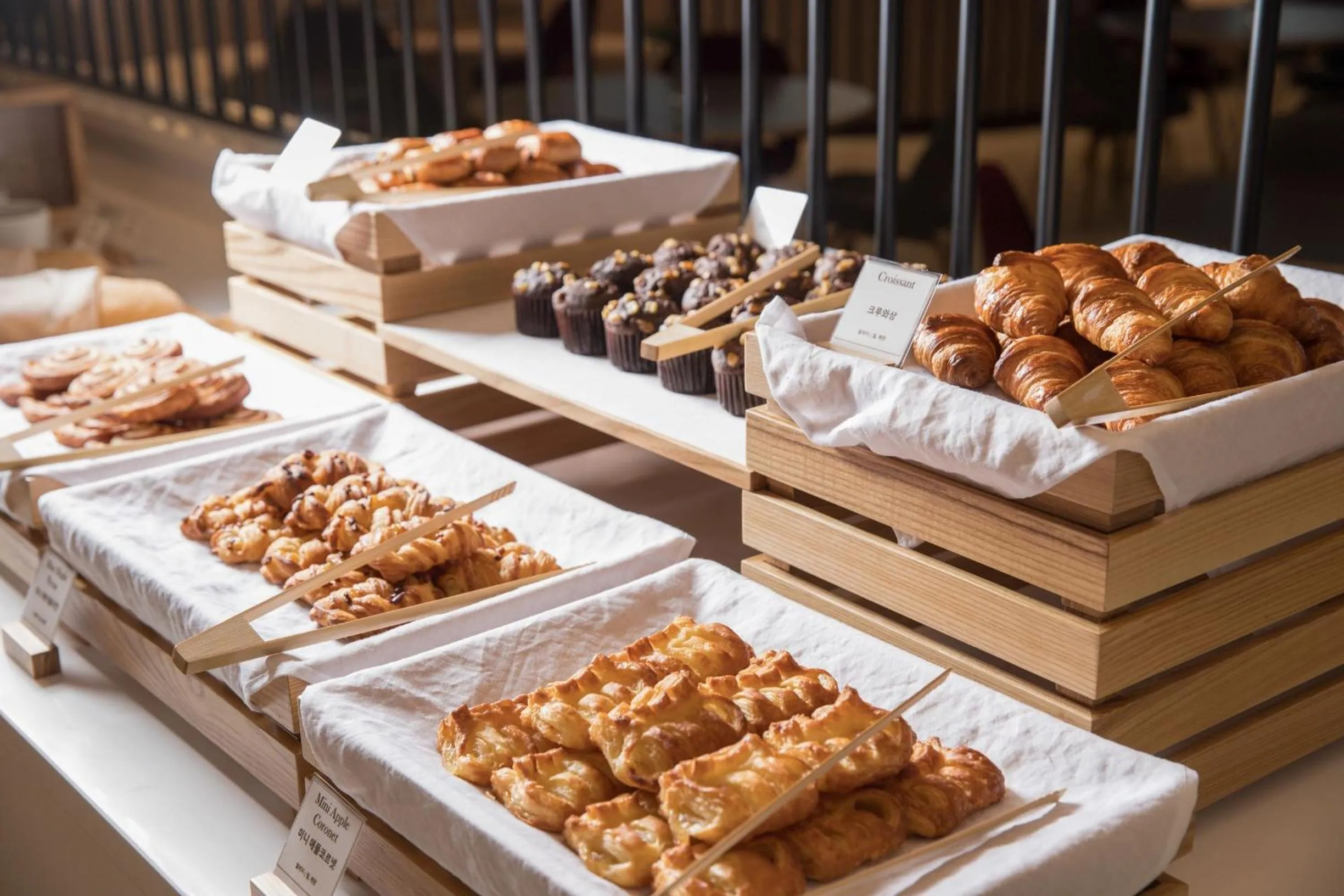 Breakfast in Hotel Marinabay Seoul