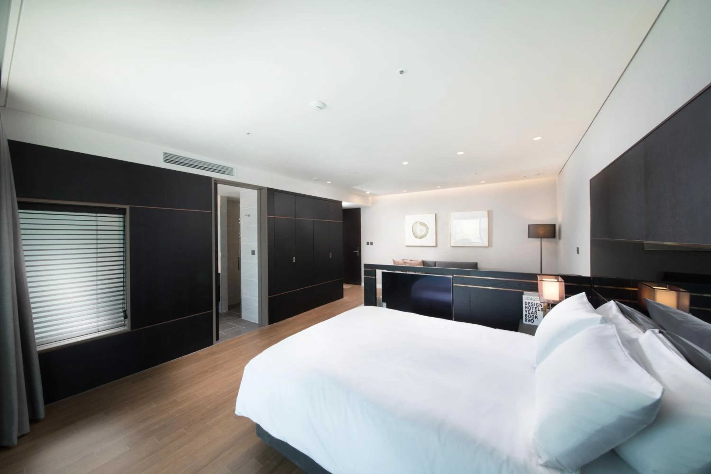 Bed in Hotel Marinabay Seoul