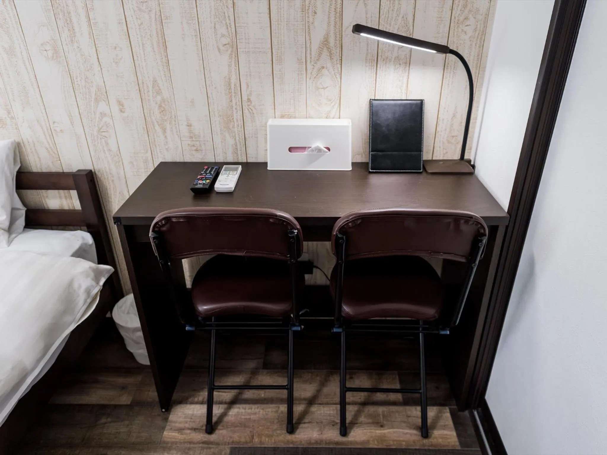 Decorative detail, Bed in Hotel Tomas Nago