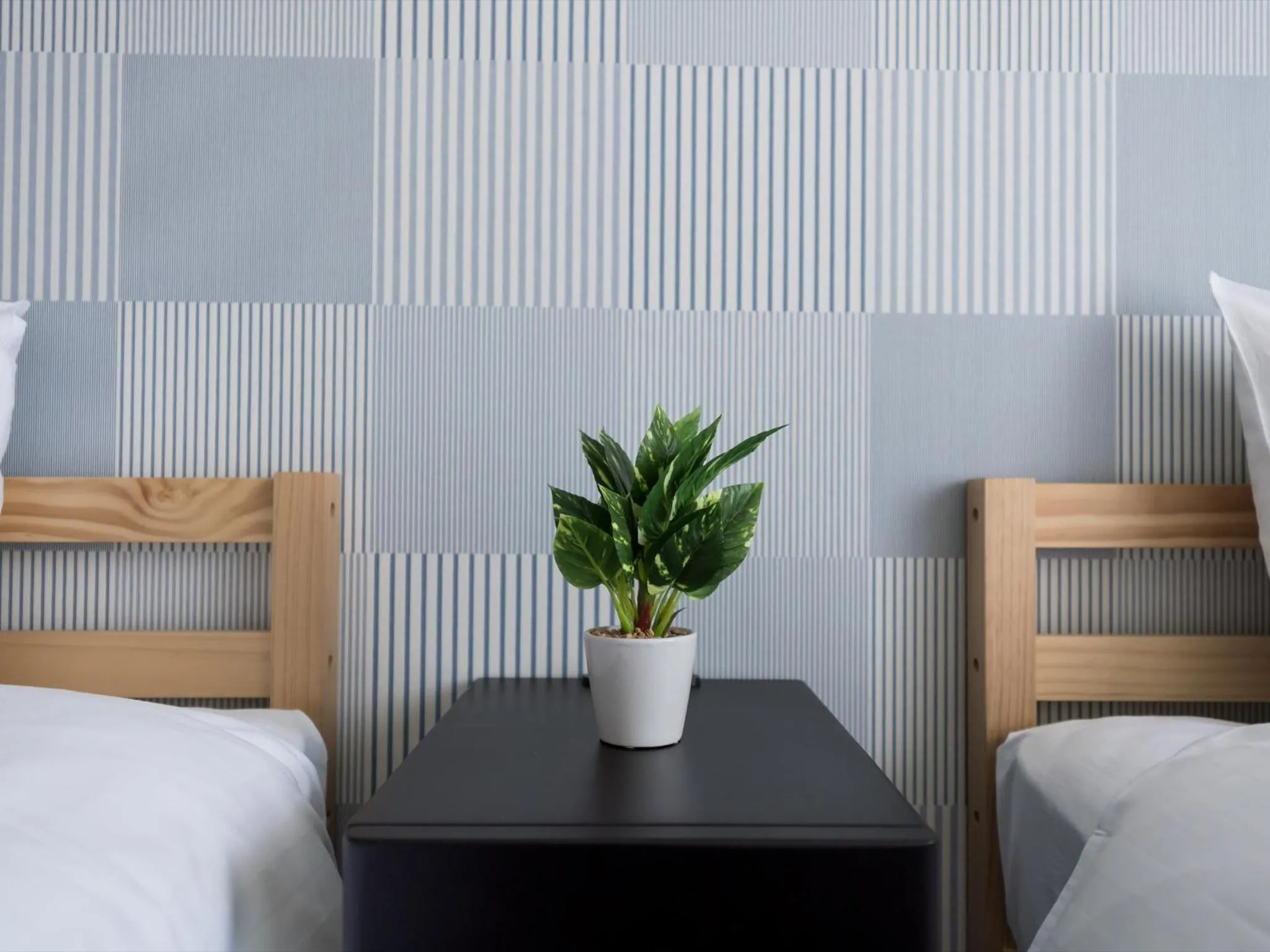 Decorative detail, Bed in Hotel Tomas Nago