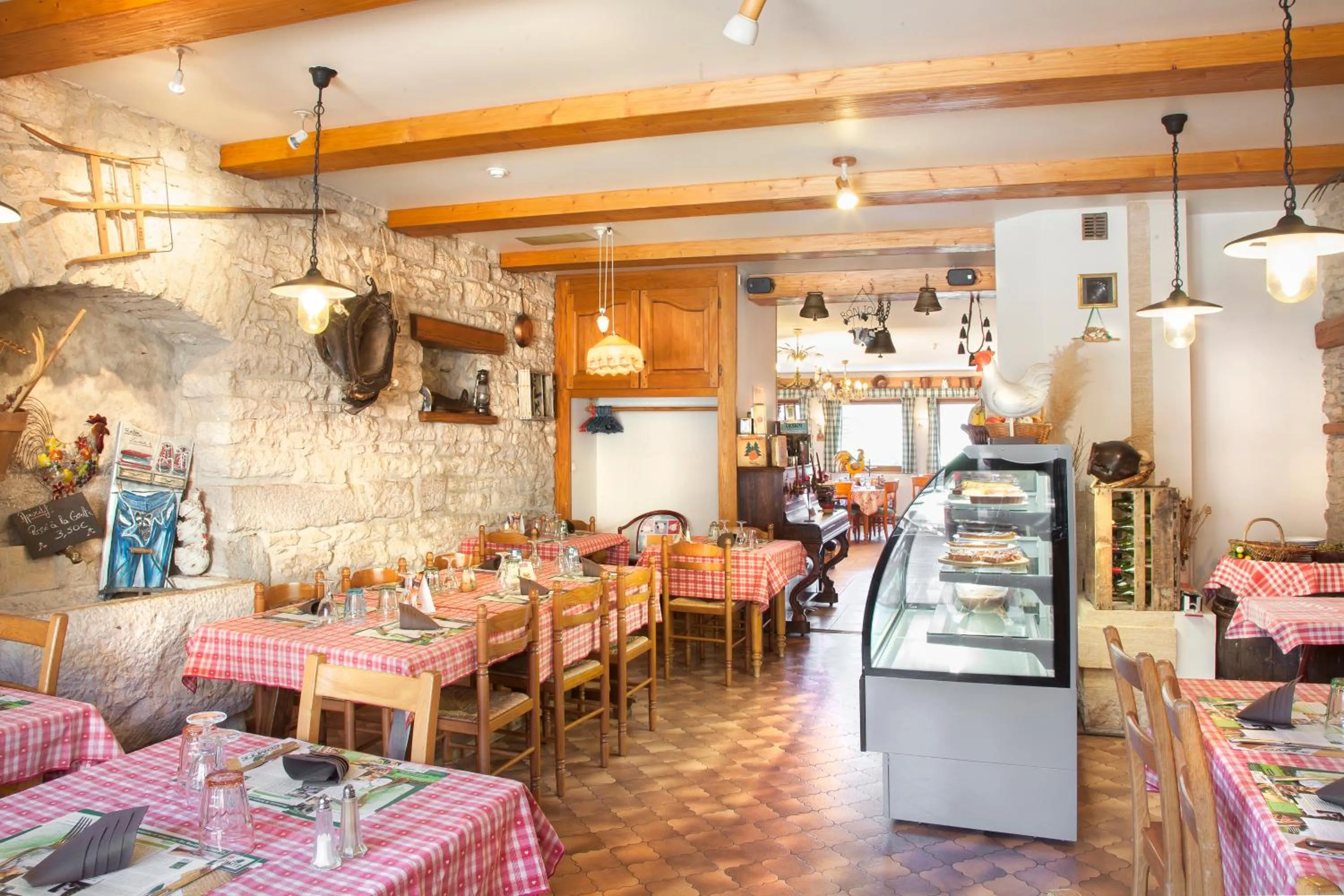 Restaurant/places to eat in Hôtel Beau Site