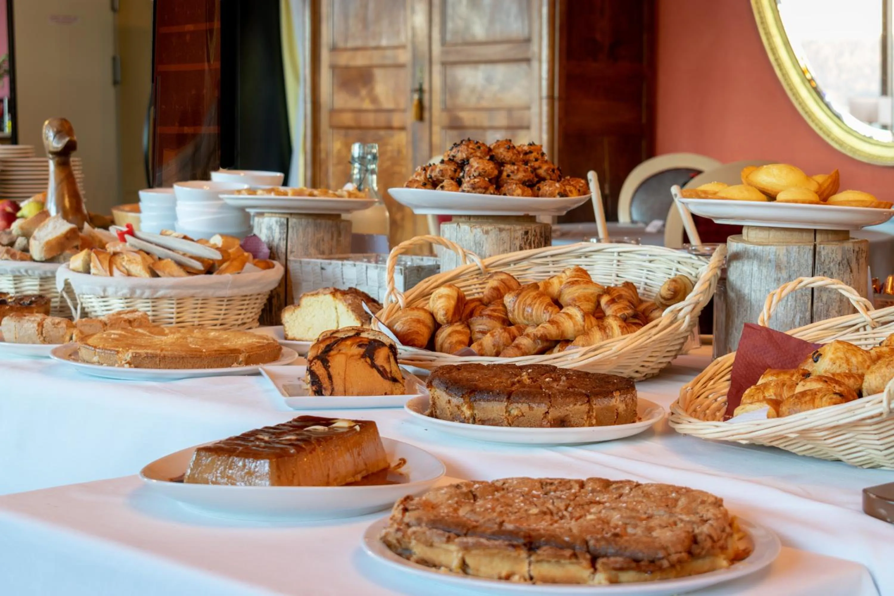 Breakfast in Hôtel Beau Site