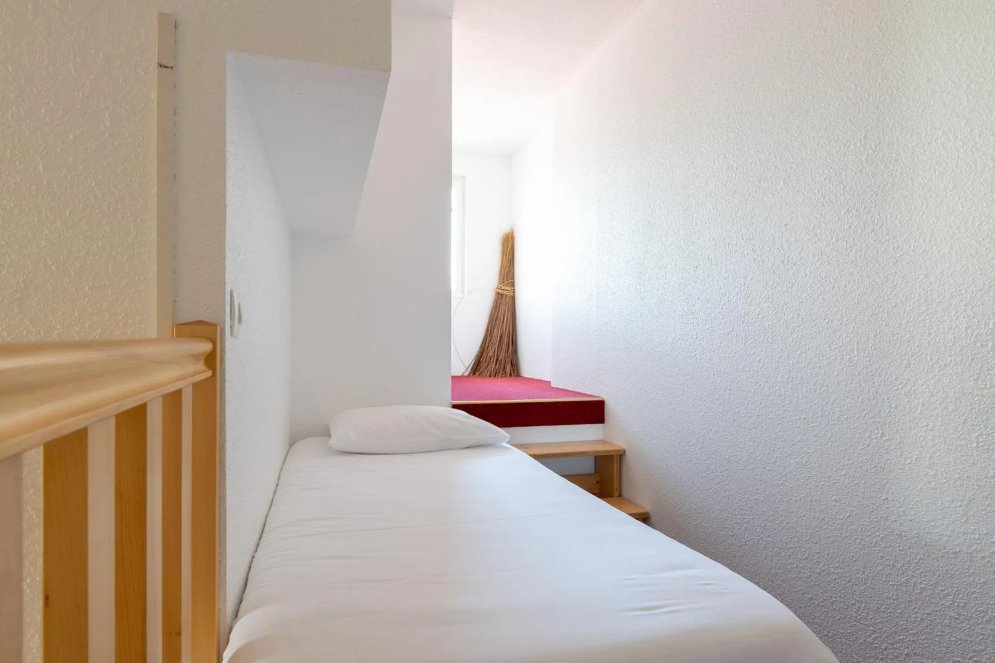 Bed in Hôtel Beau Site