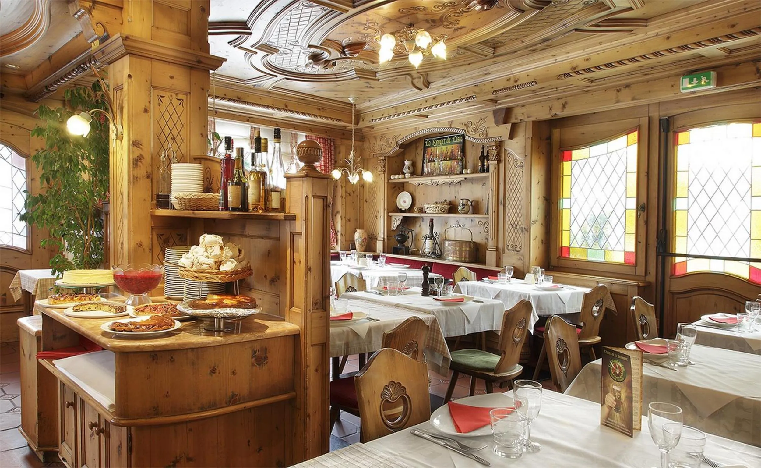 Restaurant/places to eat in Hôtel Beau Site