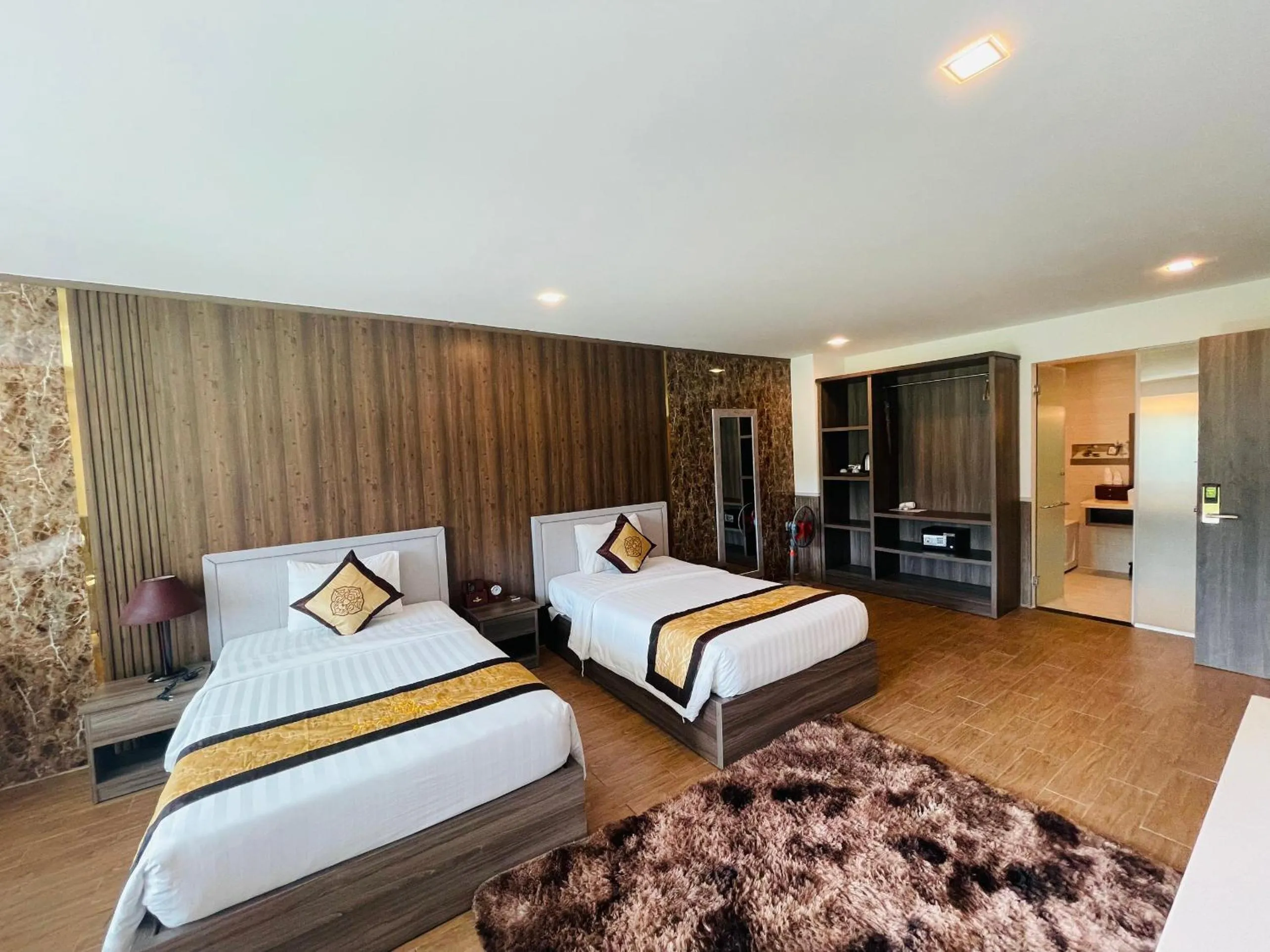 Bedroom, Bed in Dalat Wonder Resort