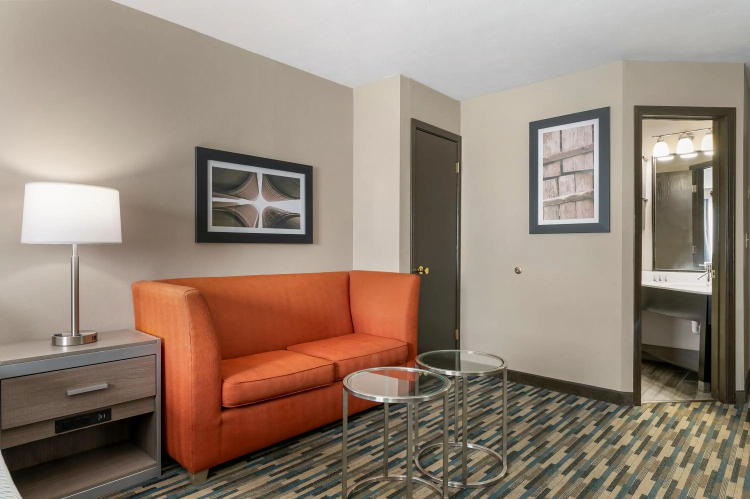 Bedroom in Best Western Edinburgh/Columbus