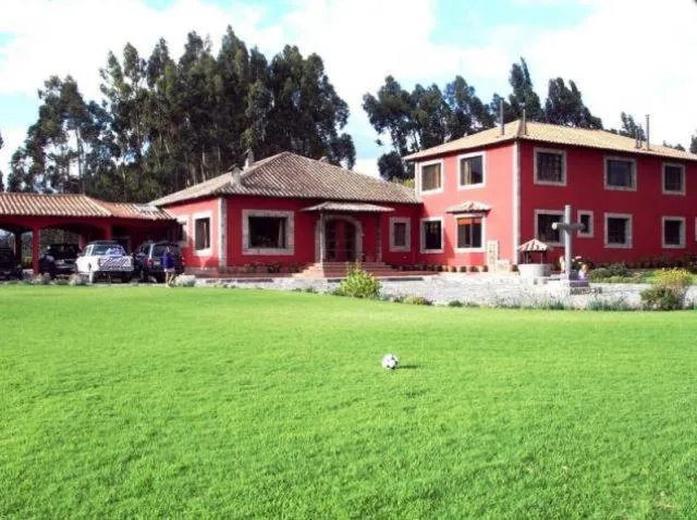Facade/entrance in Hacienda Hato Verde