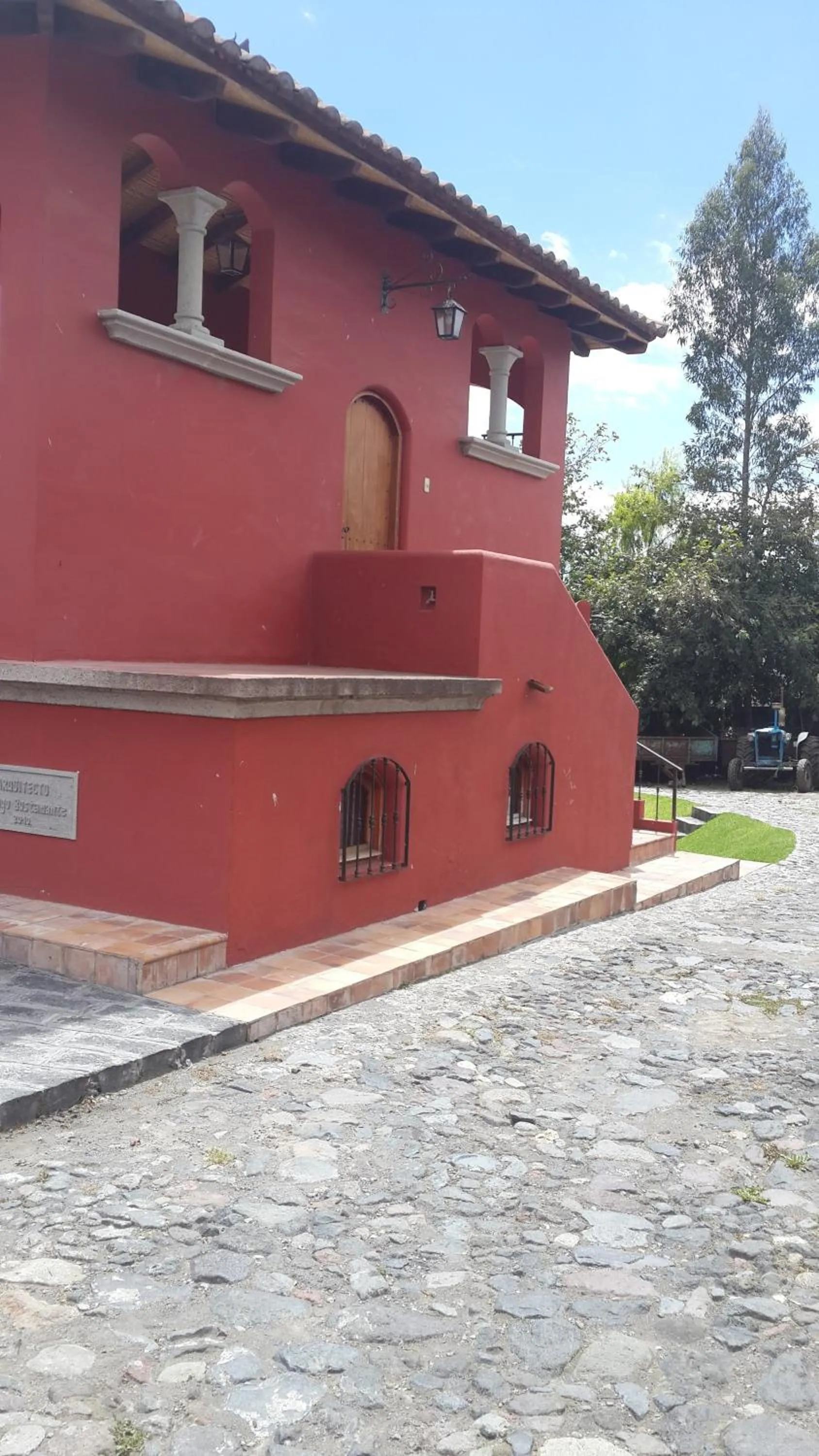 Property building in Hacienda Hato Verde