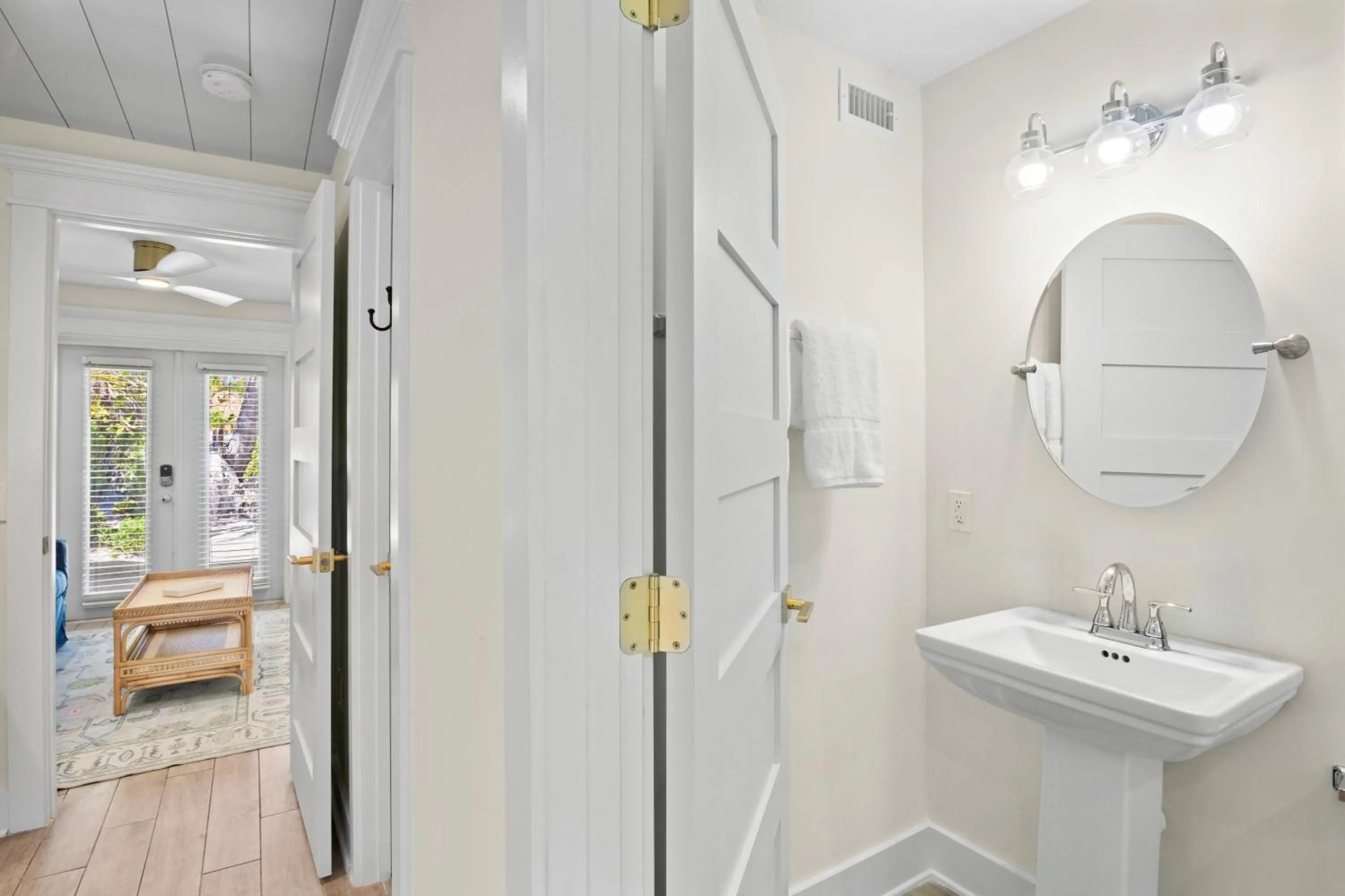 Tropical Breeze Resort