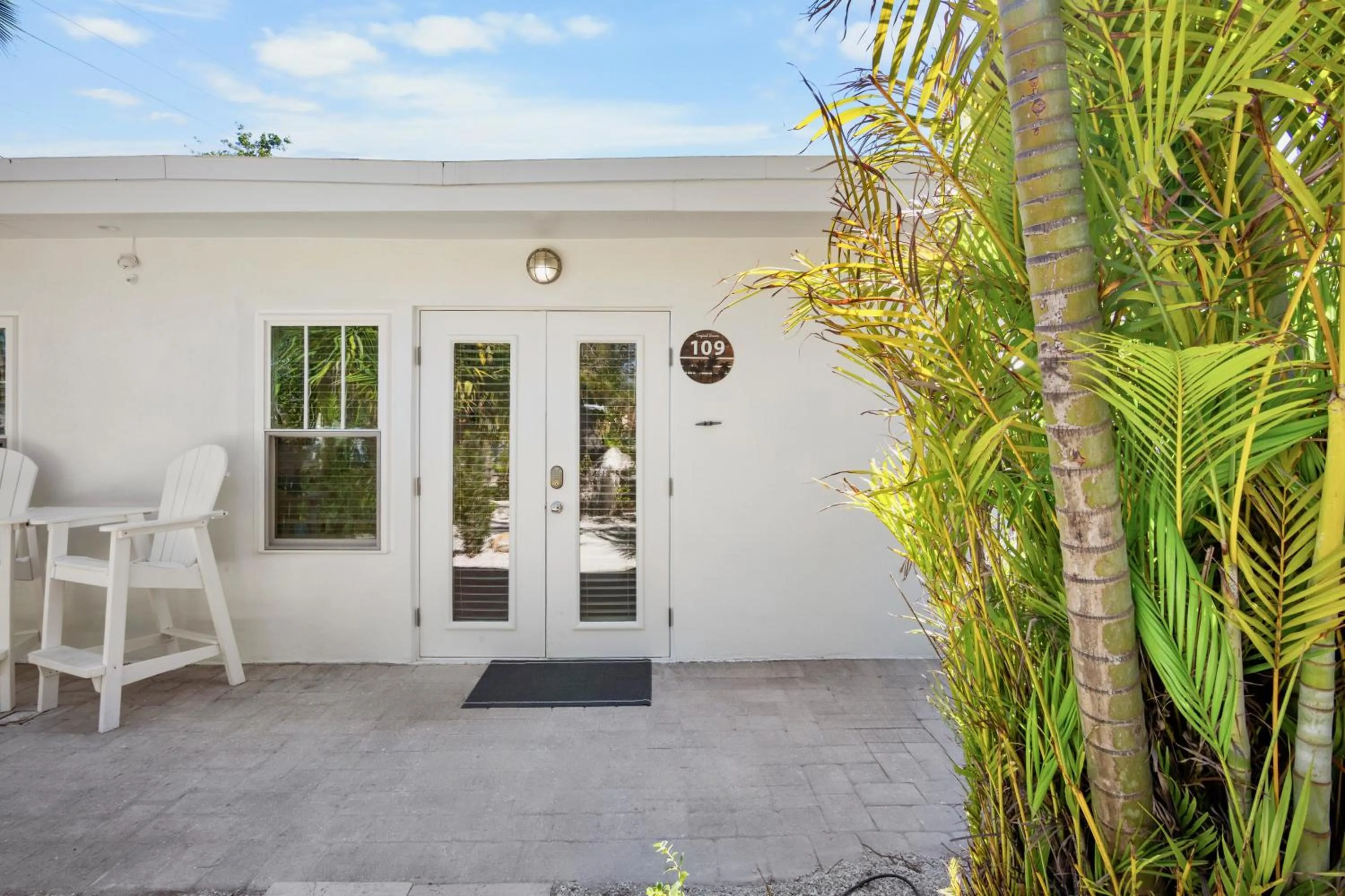 Tropical Breeze Resort