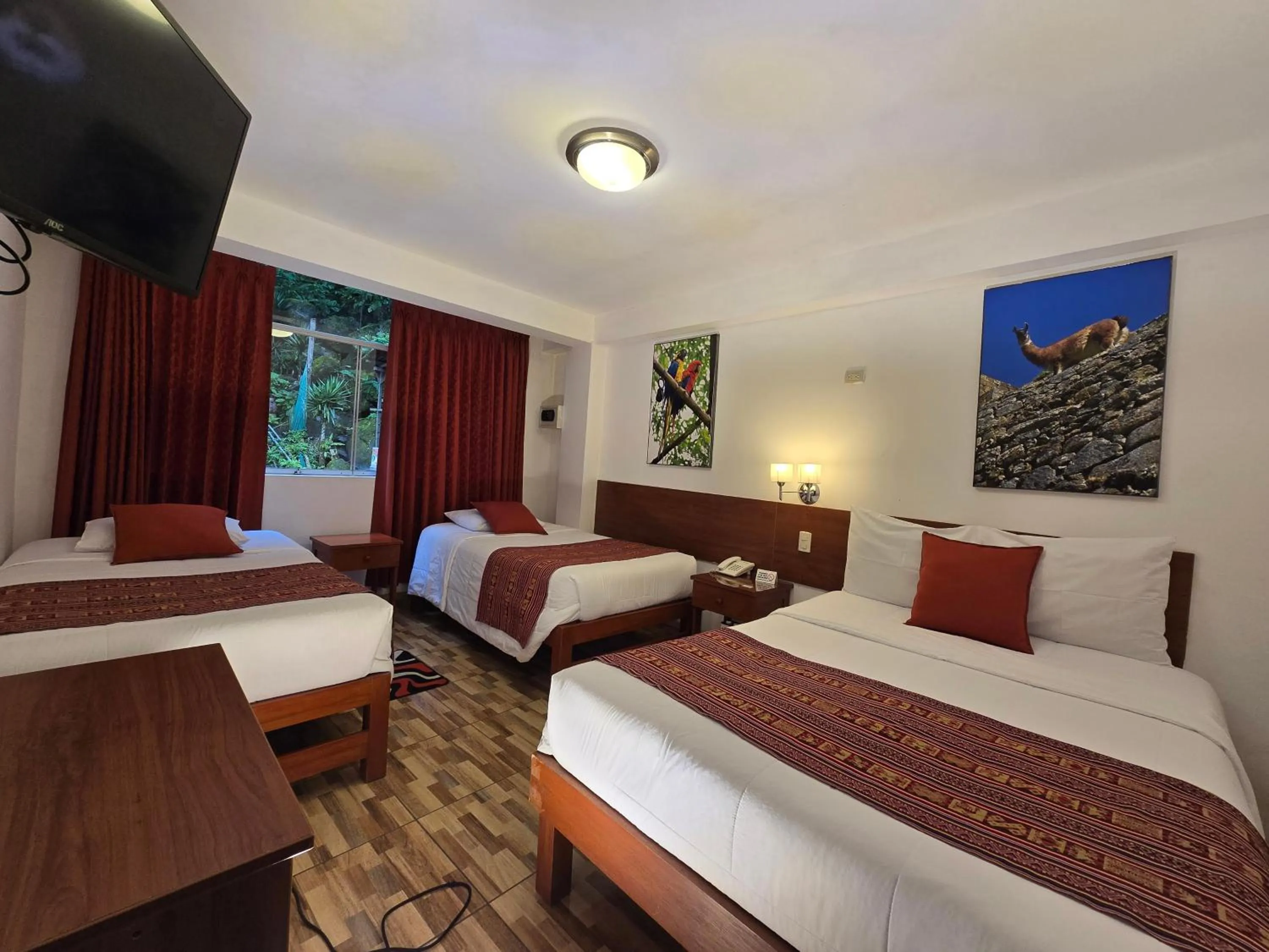 Bed in Viandina Machupicchu