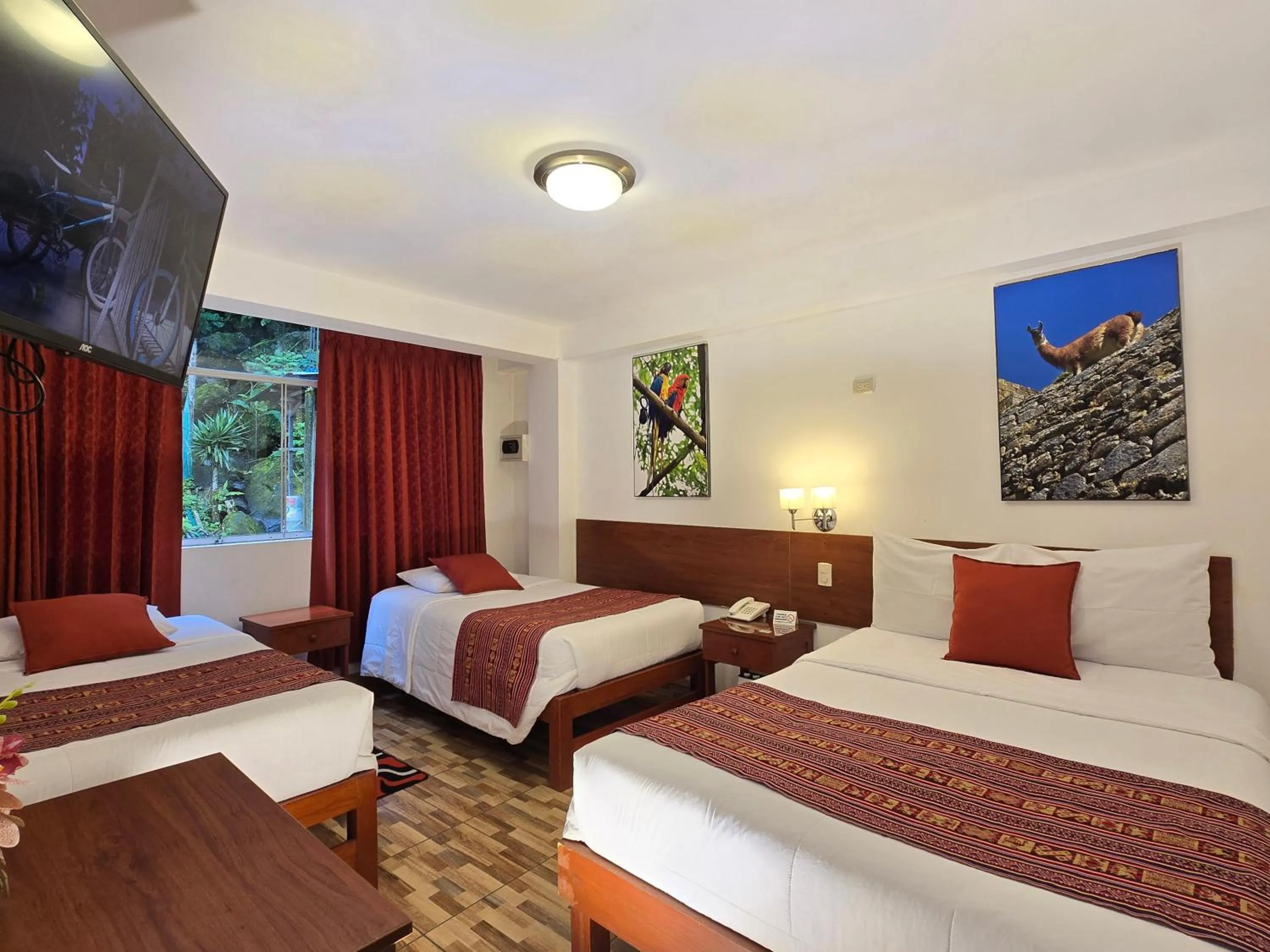 Bed in Viandina Machupicchu