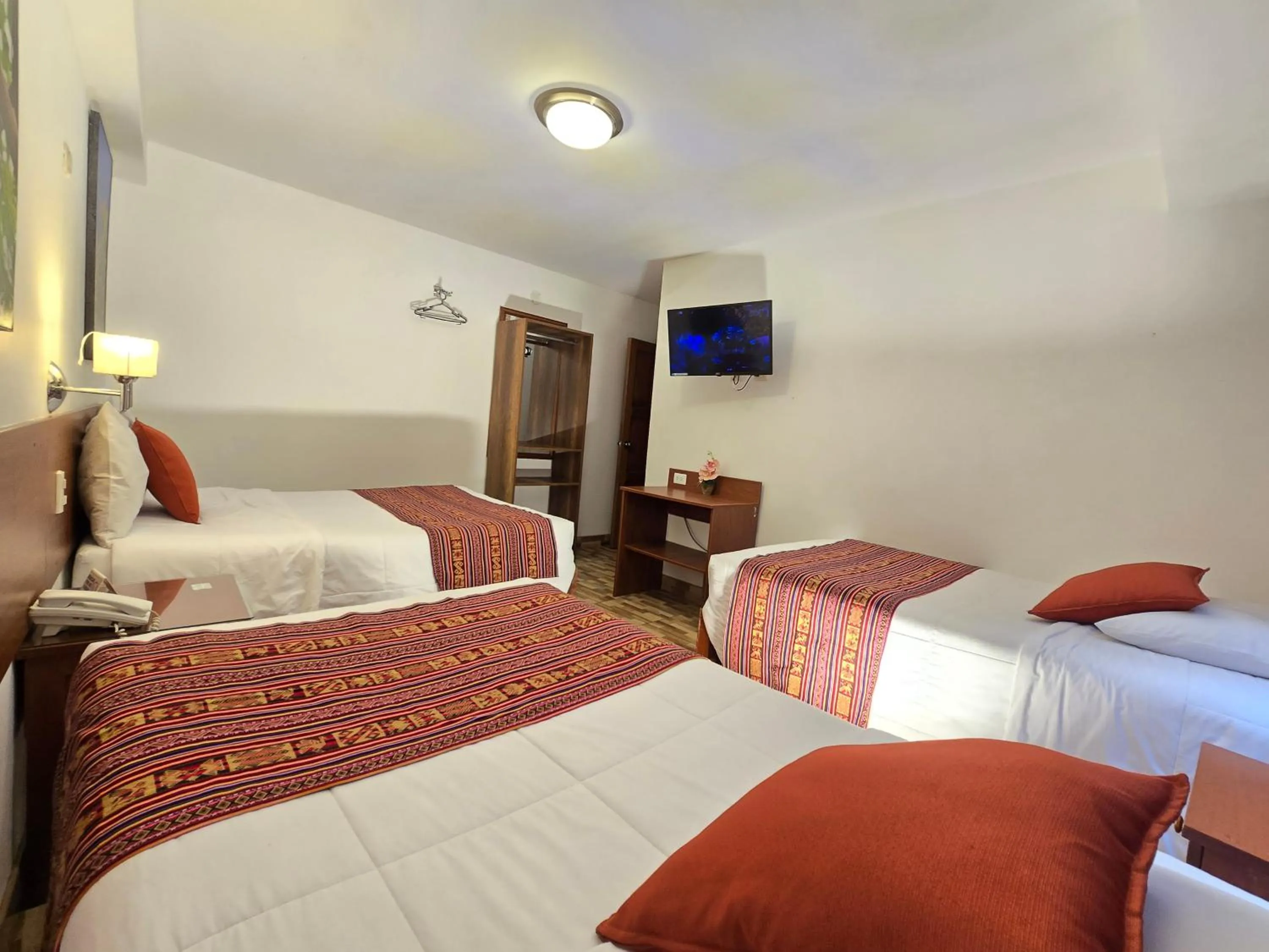 Bed in Viandina Machupicchu