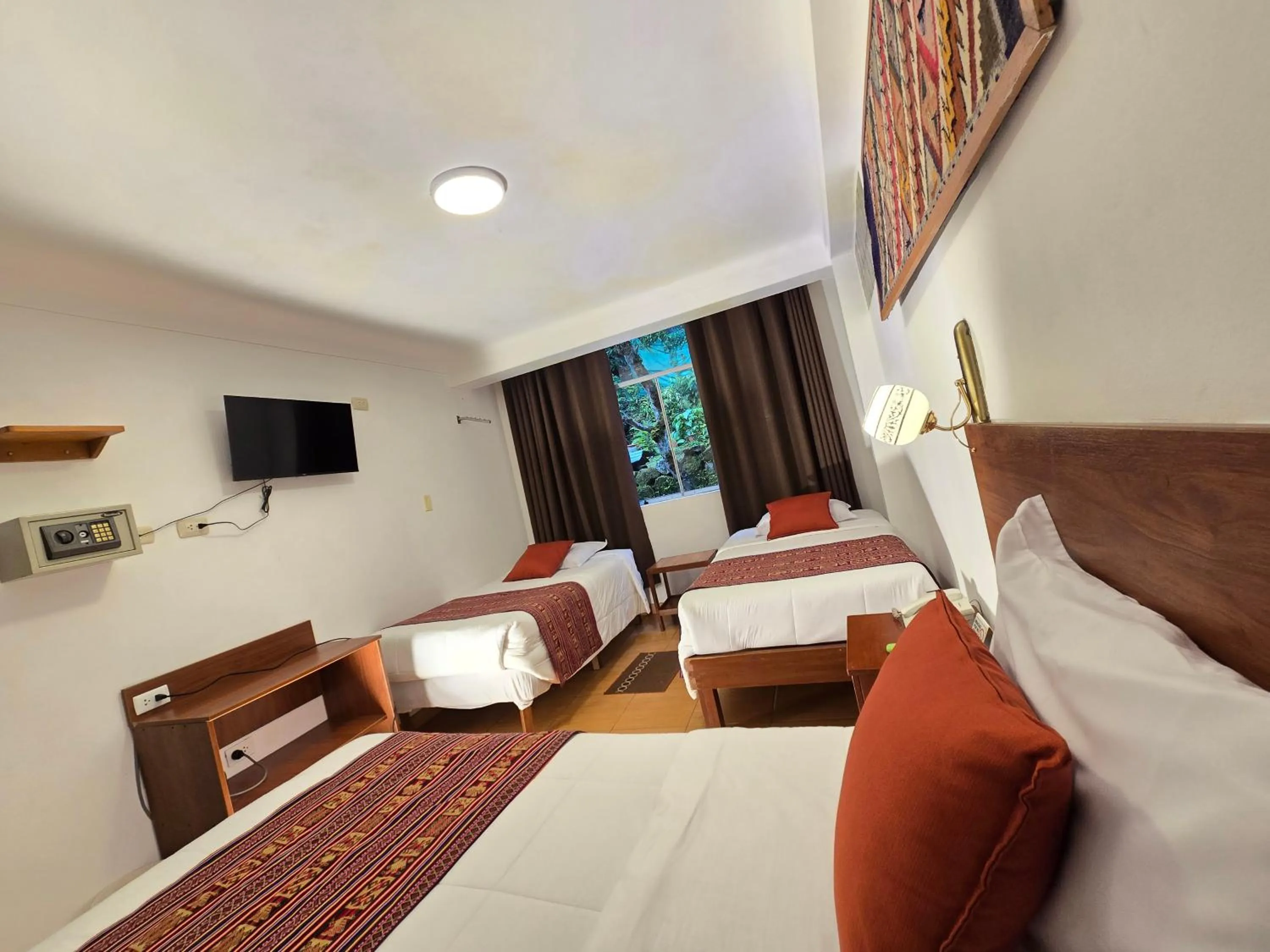 Bed in Viandina Machupicchu