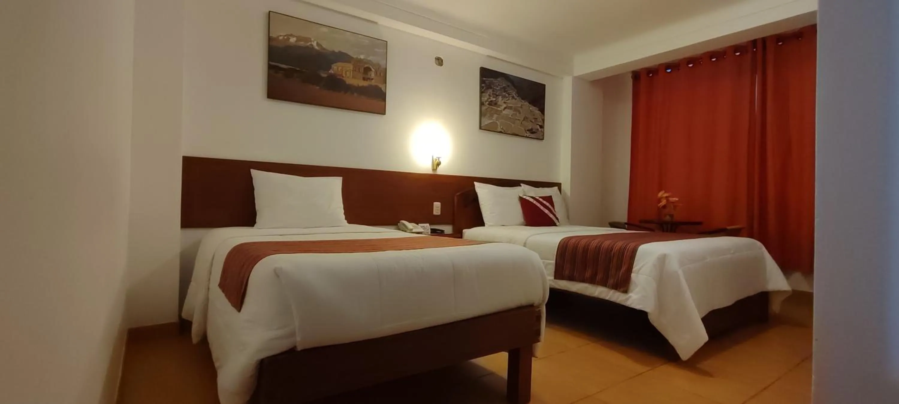 Bed in Viandina Machupicchu