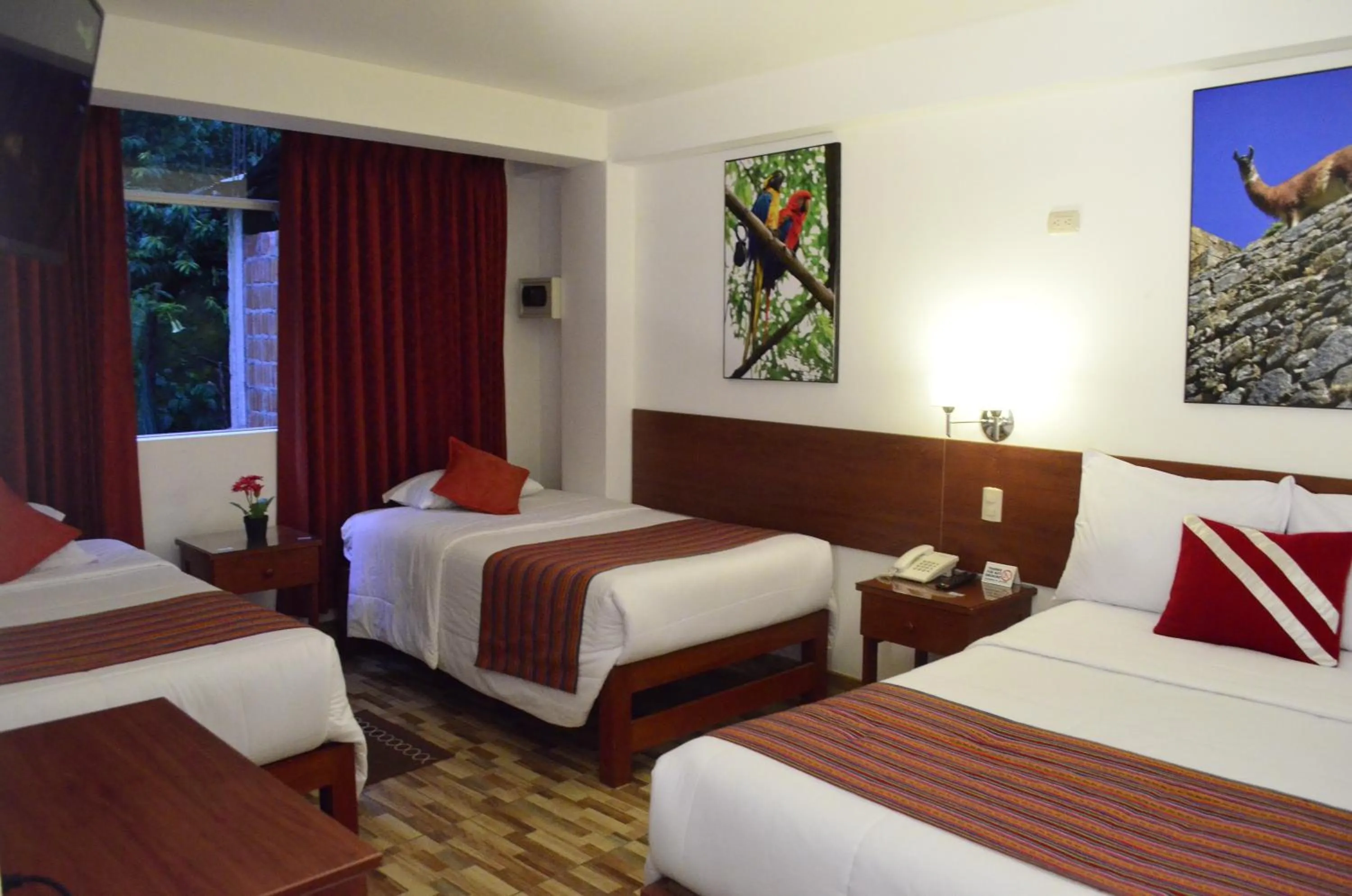 Bed in Viandina Machupicchu